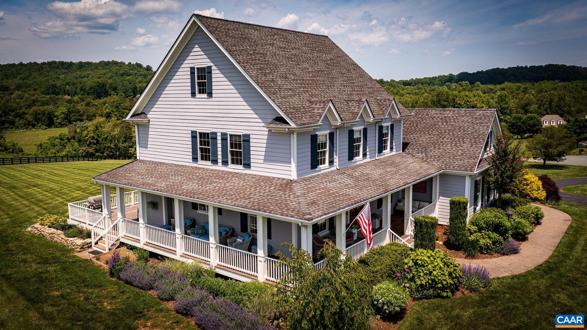 231 LANDMARK DR