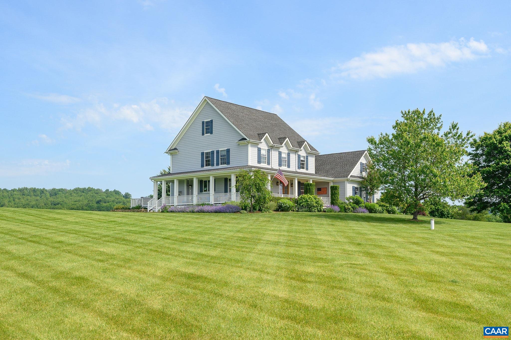 231 LANDMARK DR