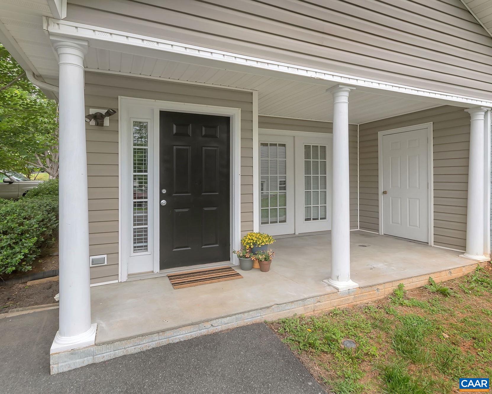 109 SUNDROPS CT