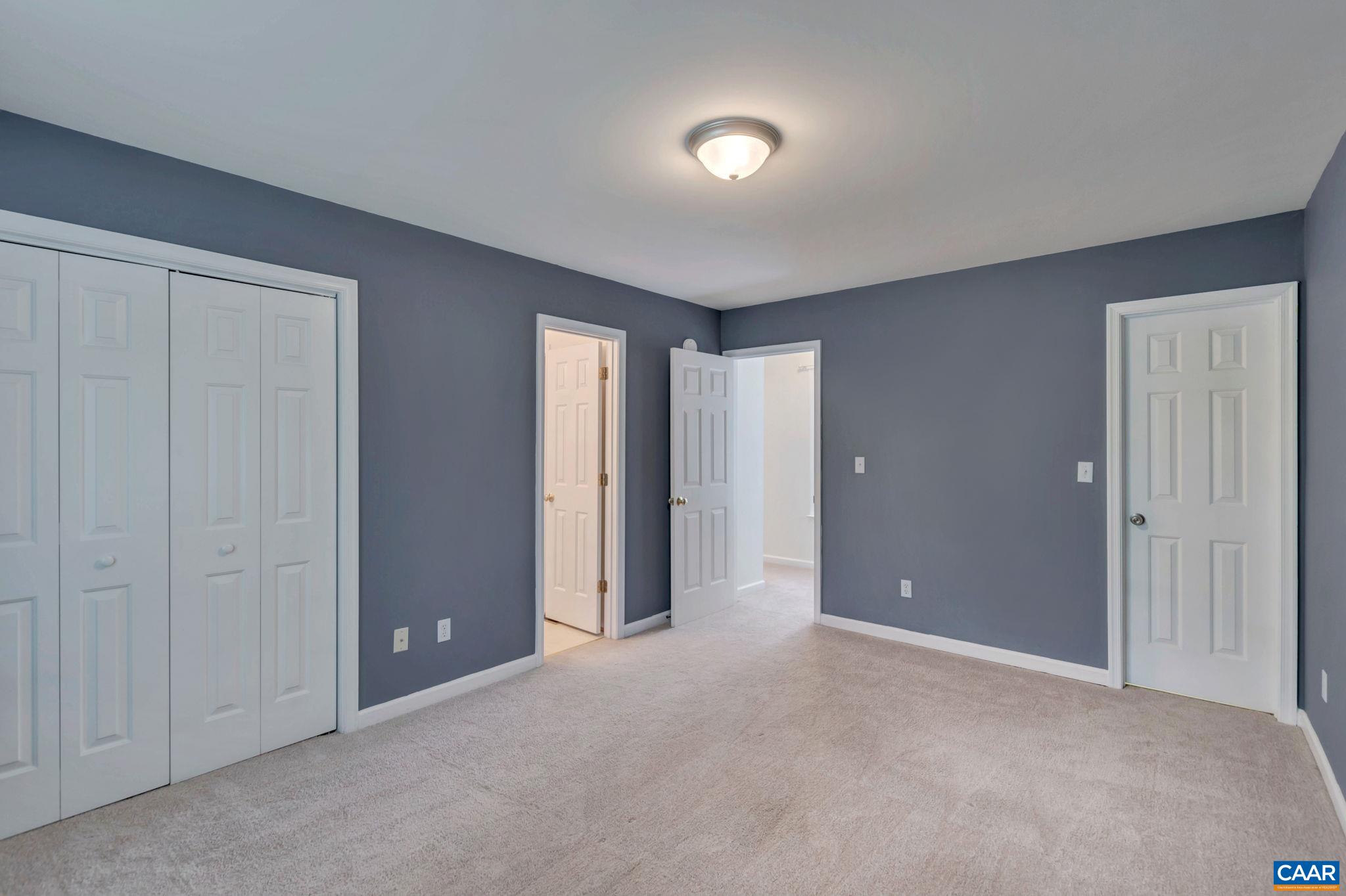 109 SUNDROPS CT