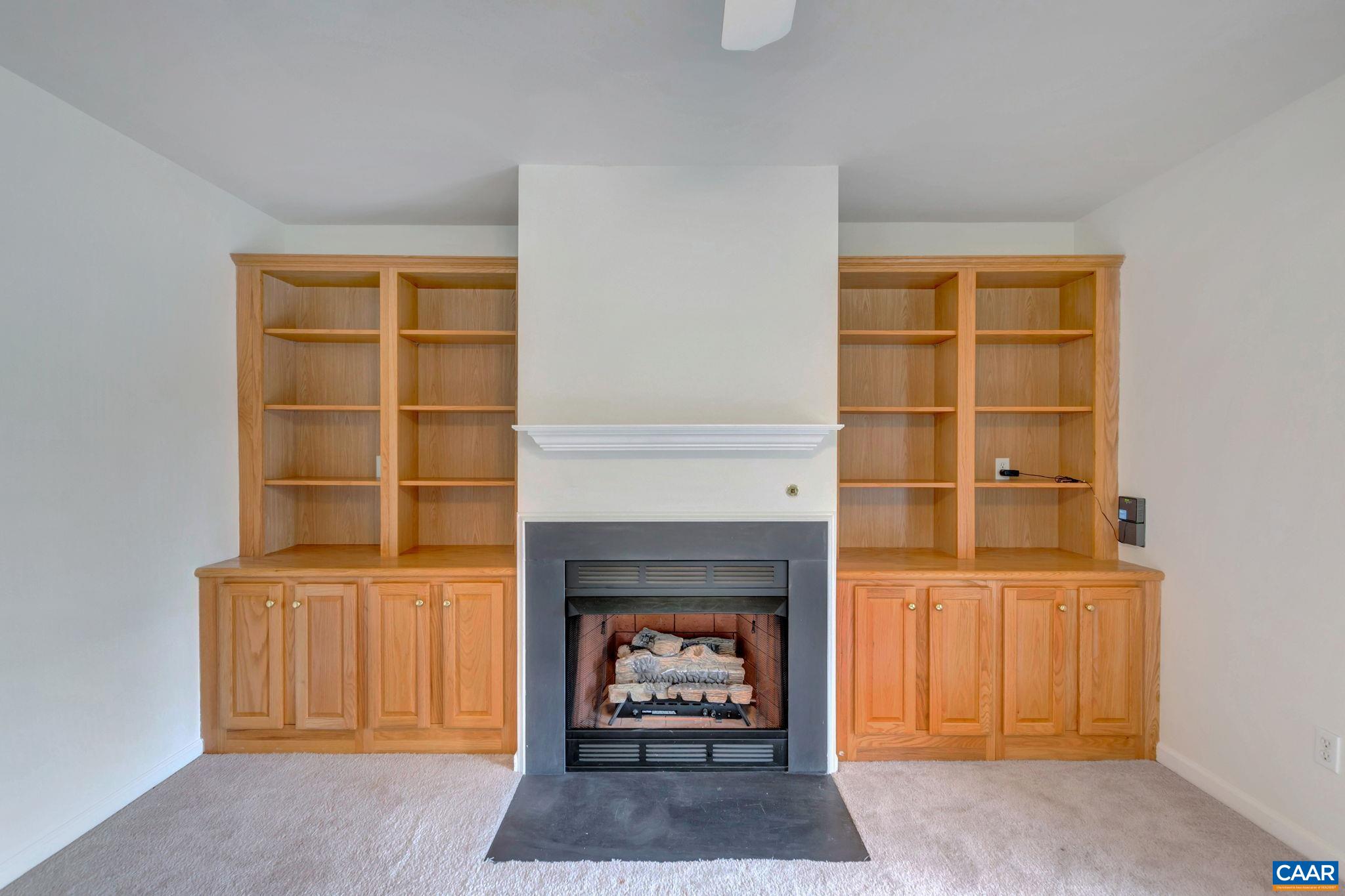 109 SUNDROPS CT