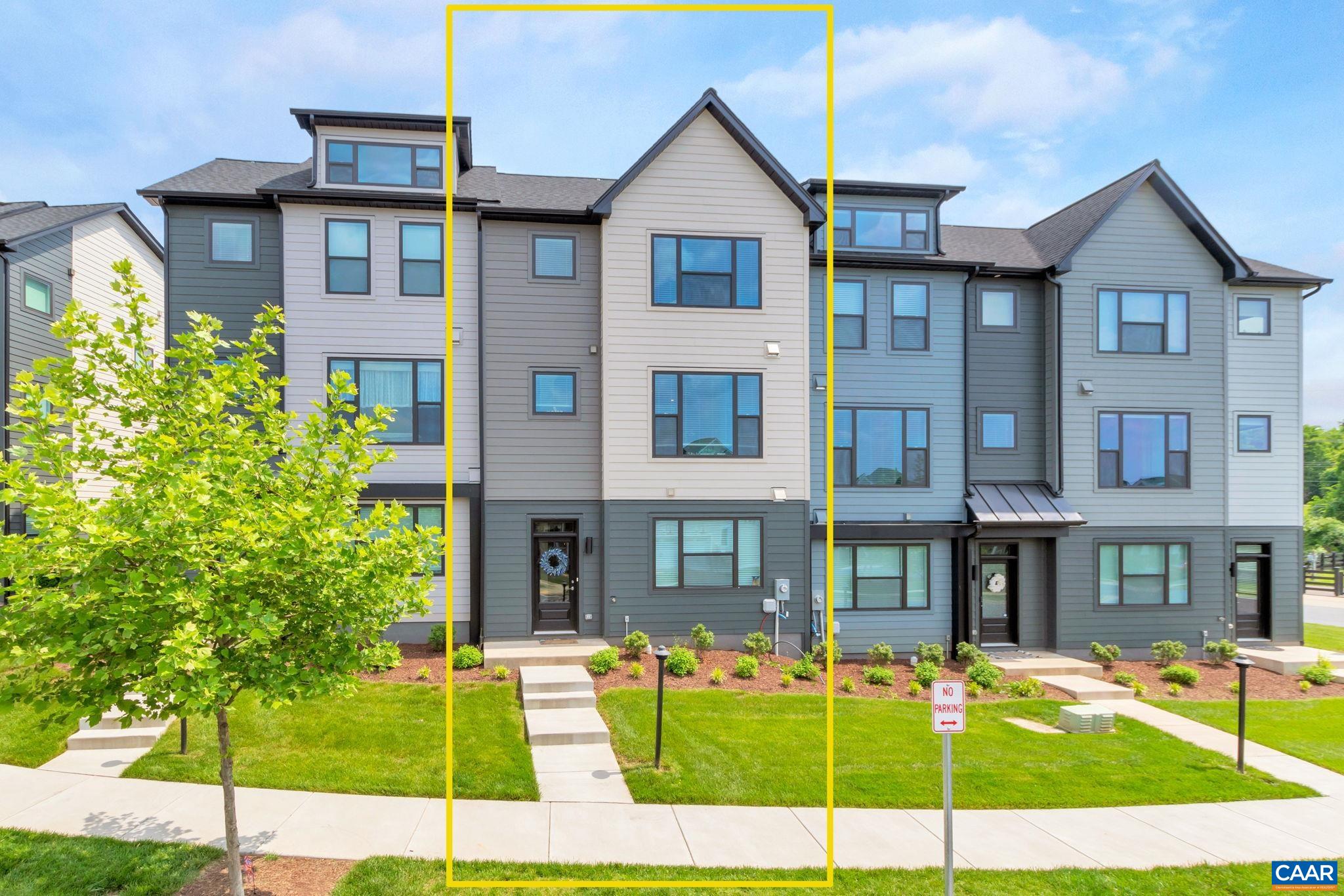 1507 KNOLL LN
