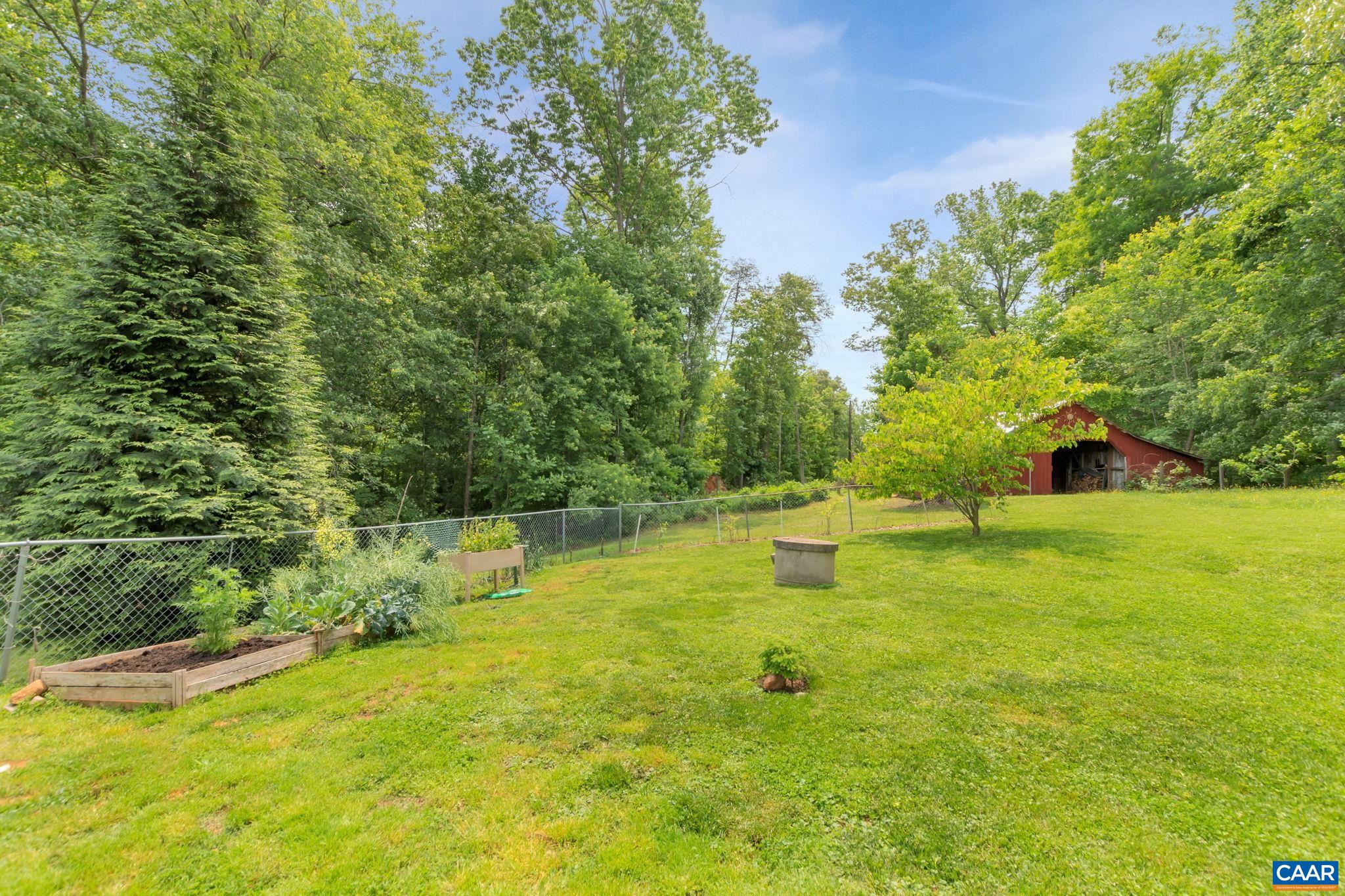 4199 HUFF HOLLOW RD
