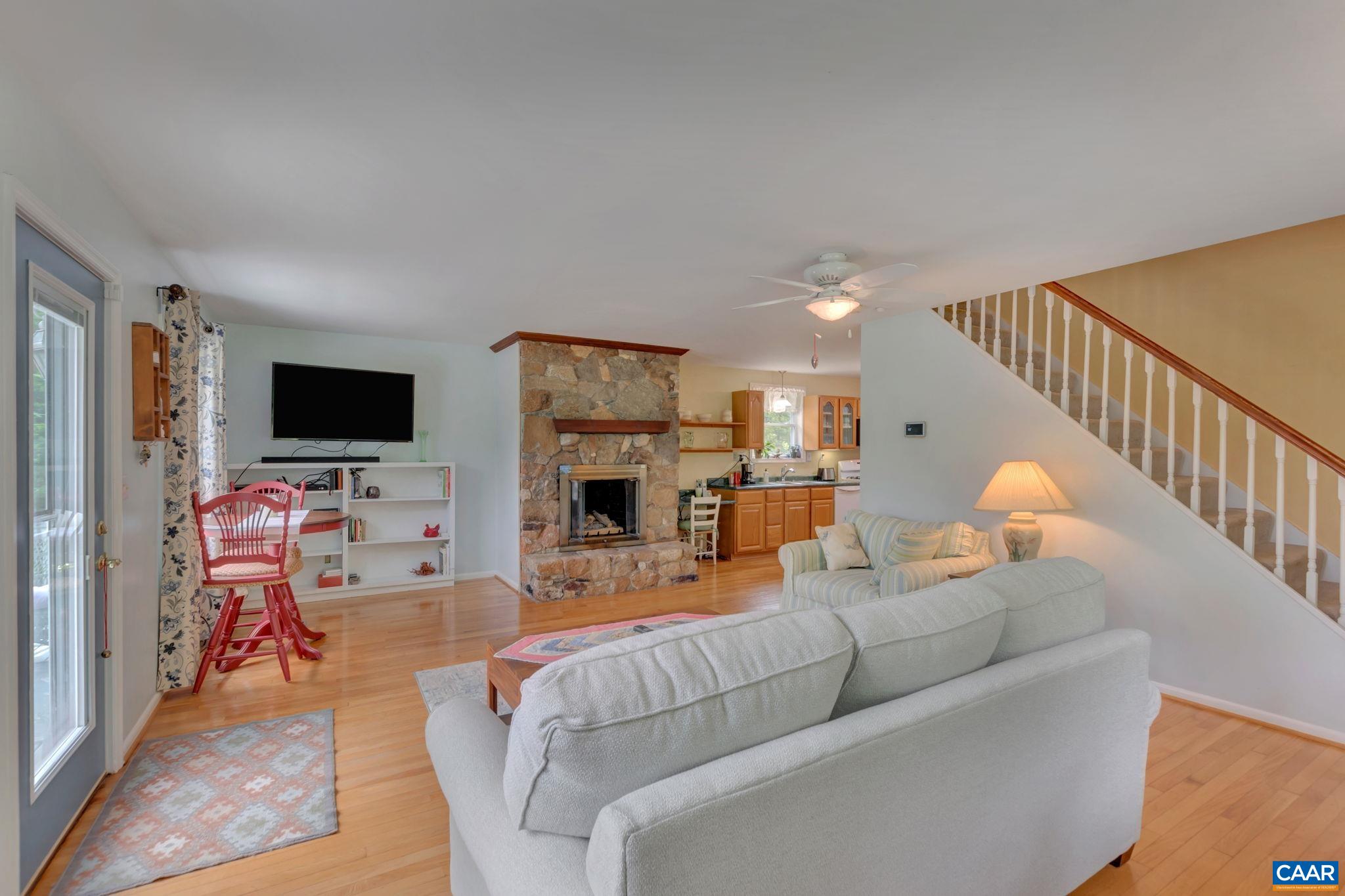 4199 HUFF HOLLOW RD