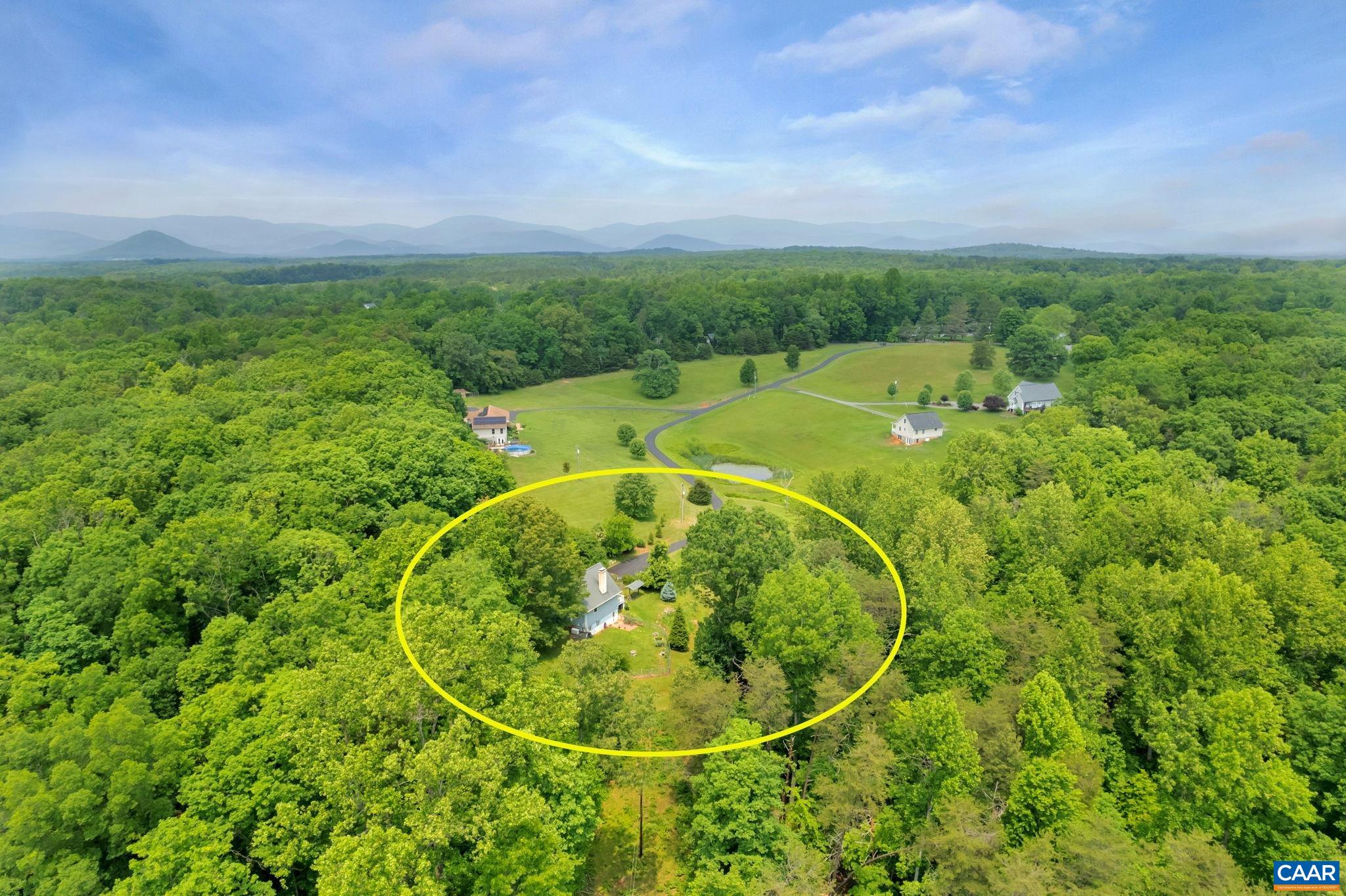 4199 HUFF HOLLOW RD