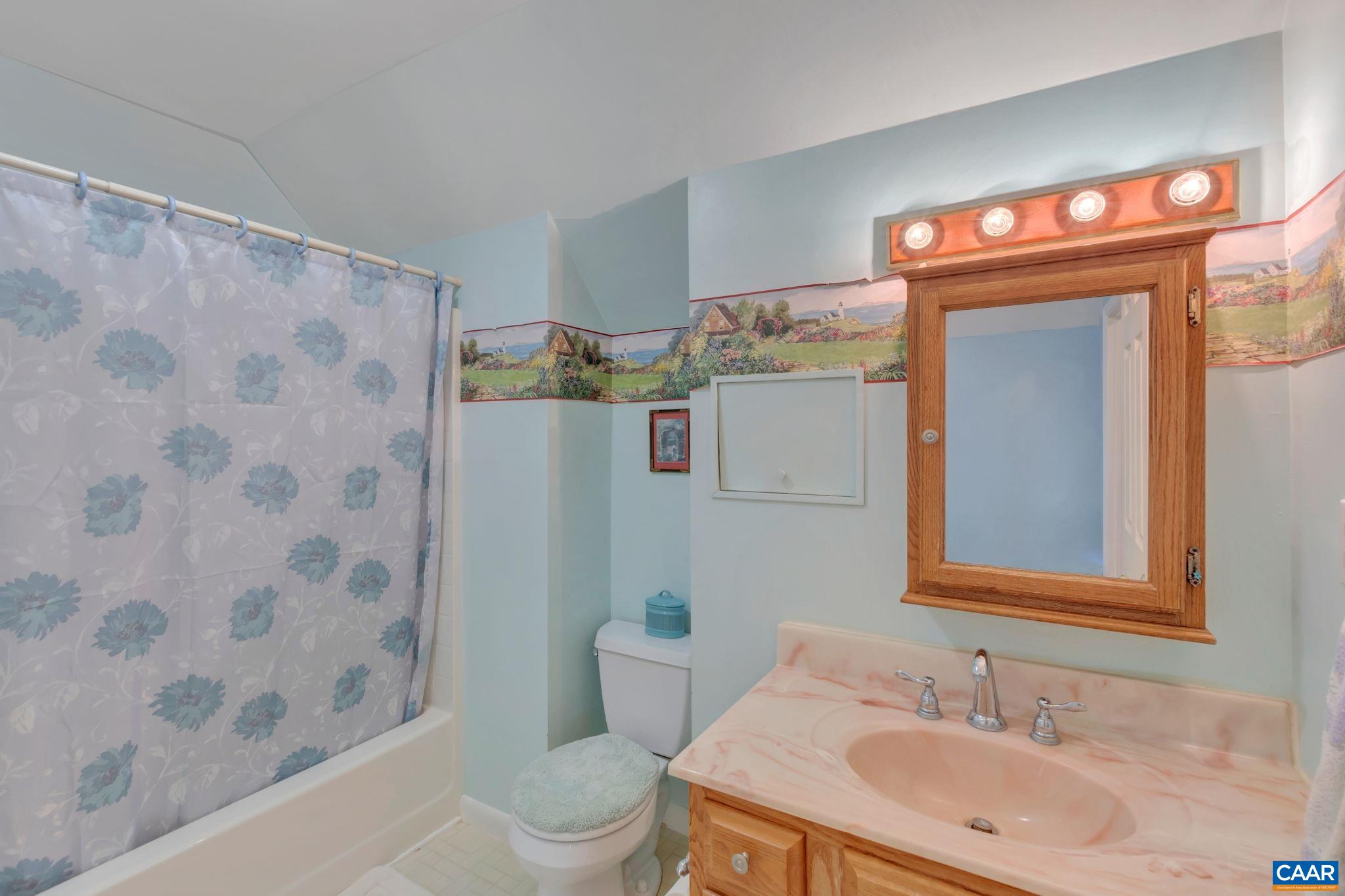 4199 HUFF HOLLOW RD