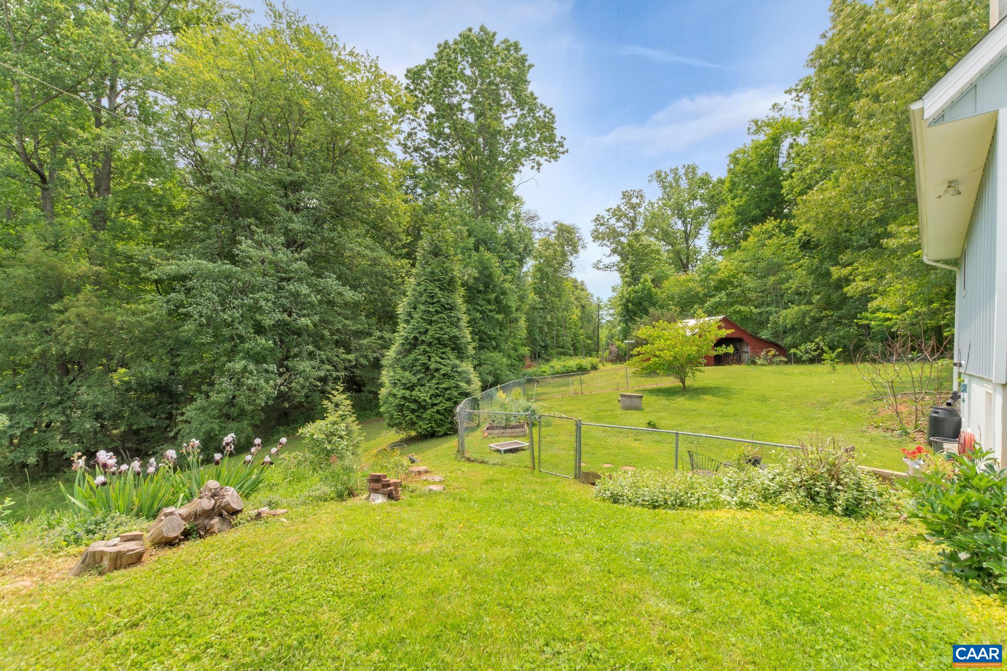 4199 HUFF HOLLOW RD