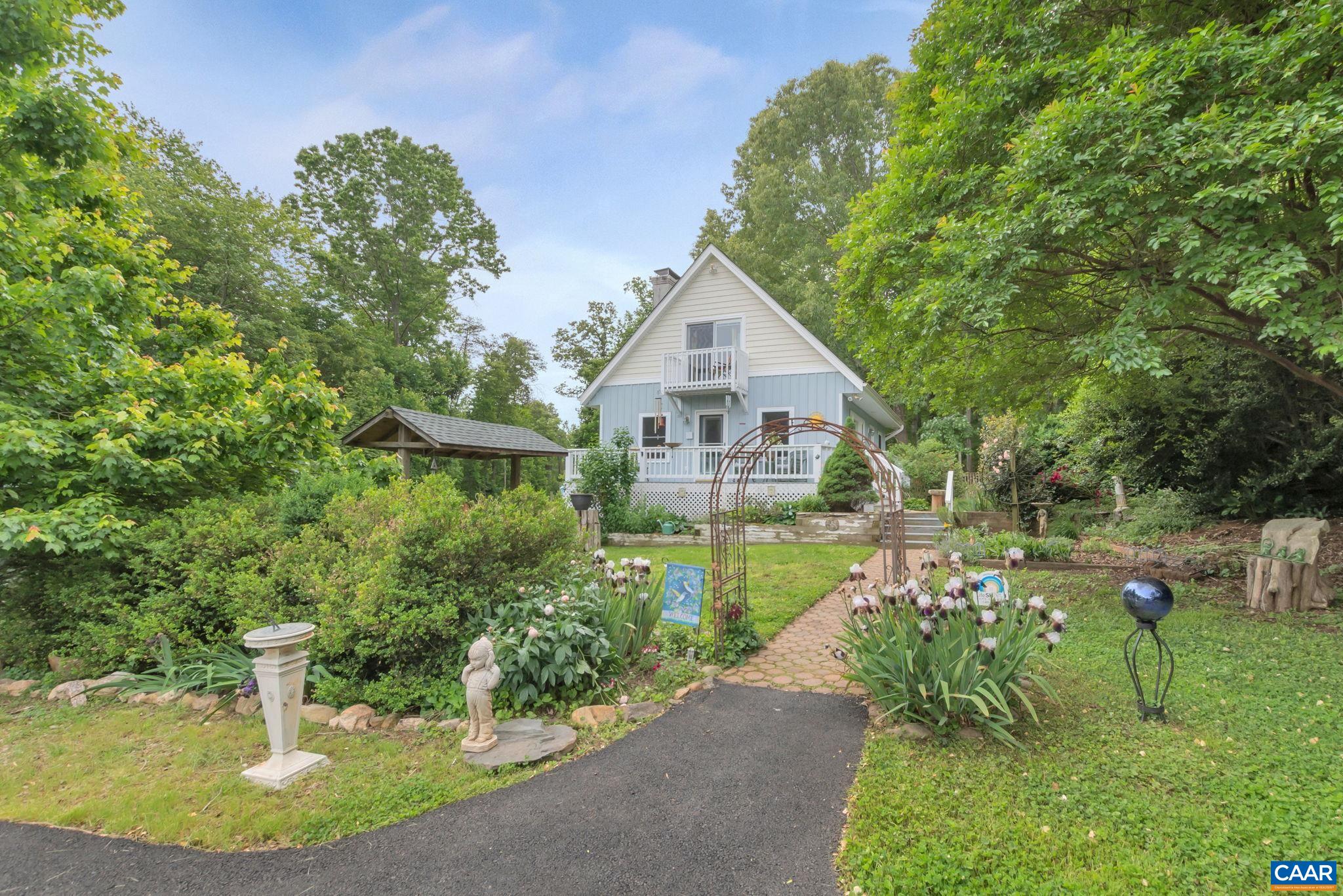 4199 HUFF HOLLOW RD