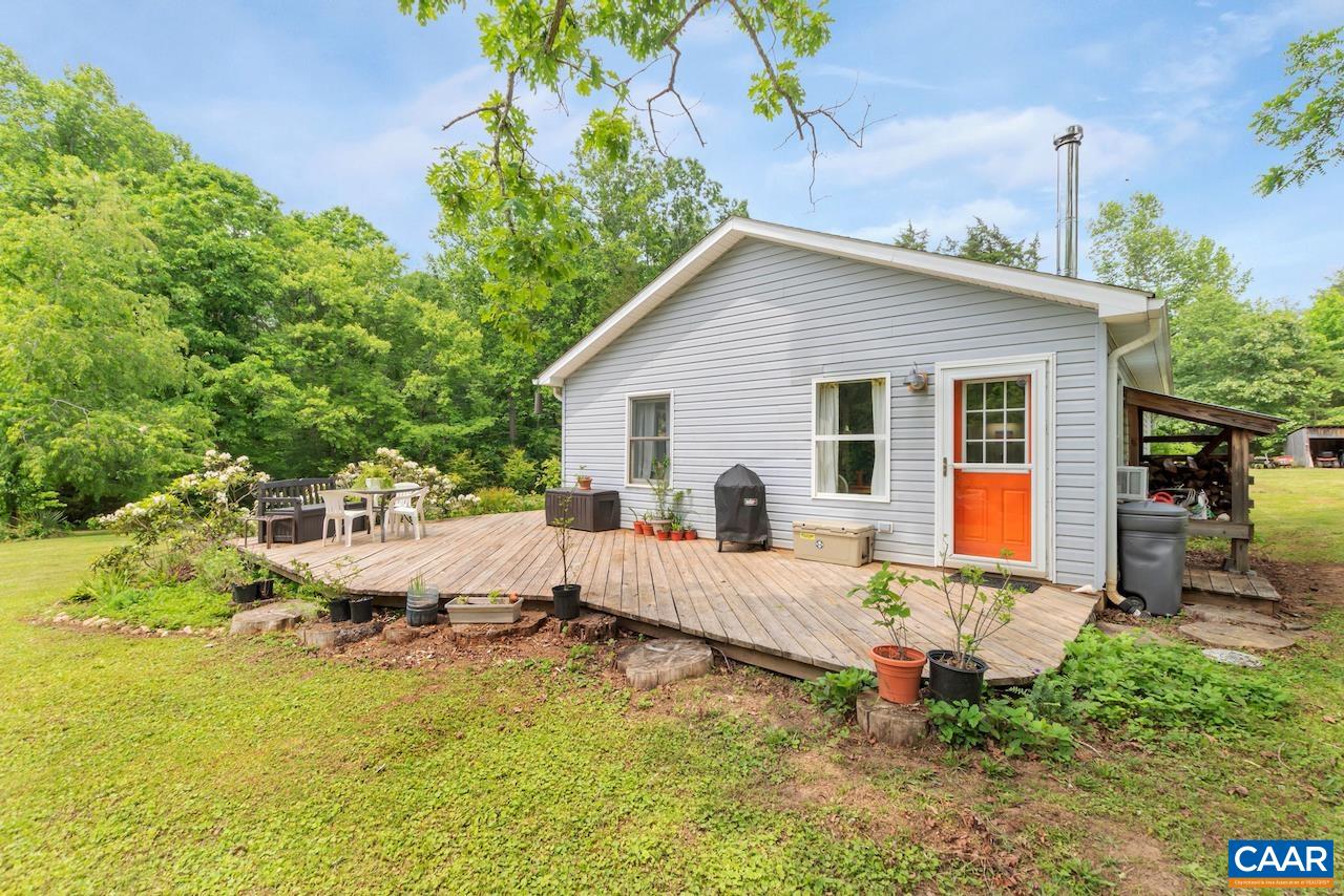 1426 SUNNY MEADOWS DR