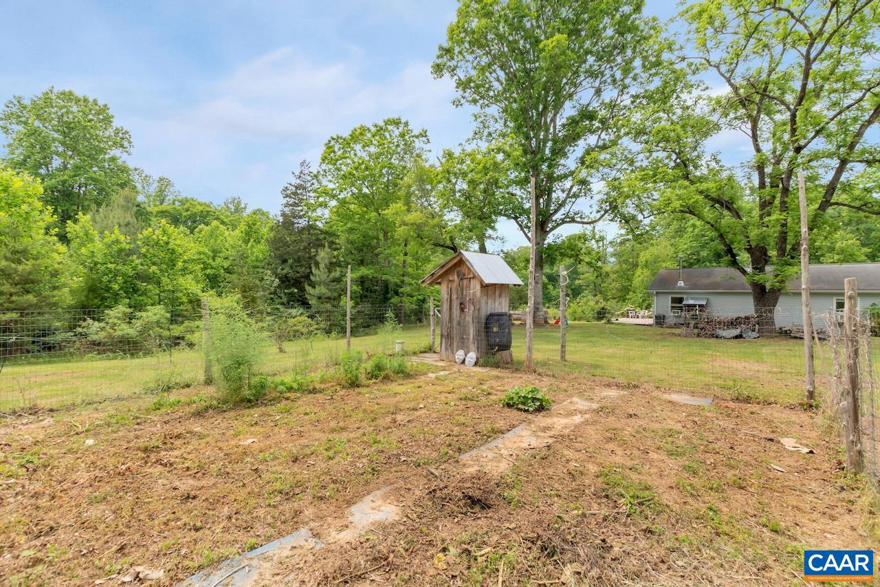 1426 SUNNY MEADOWS DR