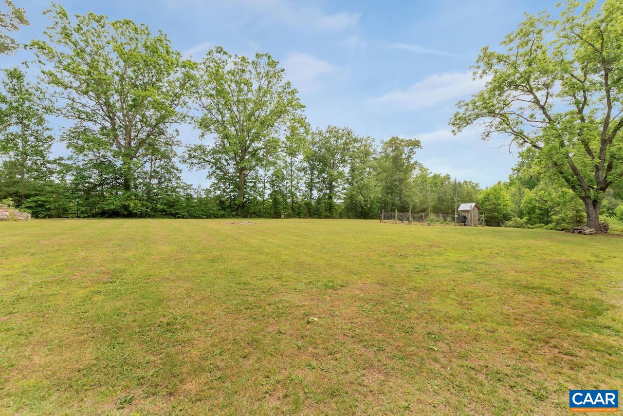 1426 SUNNY MEADOWS DR