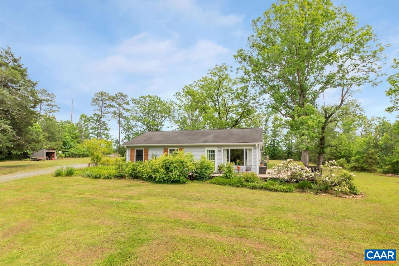 1426 SUNNY MEADOWS DR
