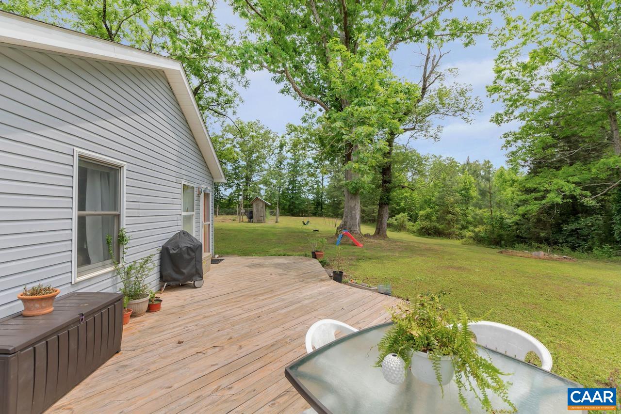 1426 SUNNY MEADOWS DR