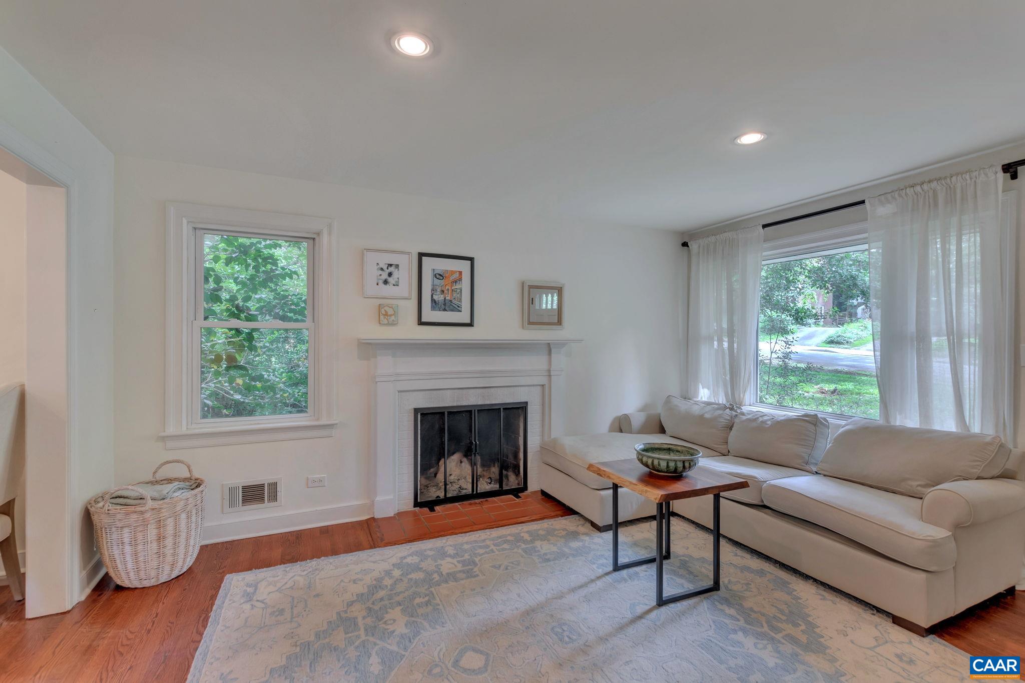 2727 MCELROY DR