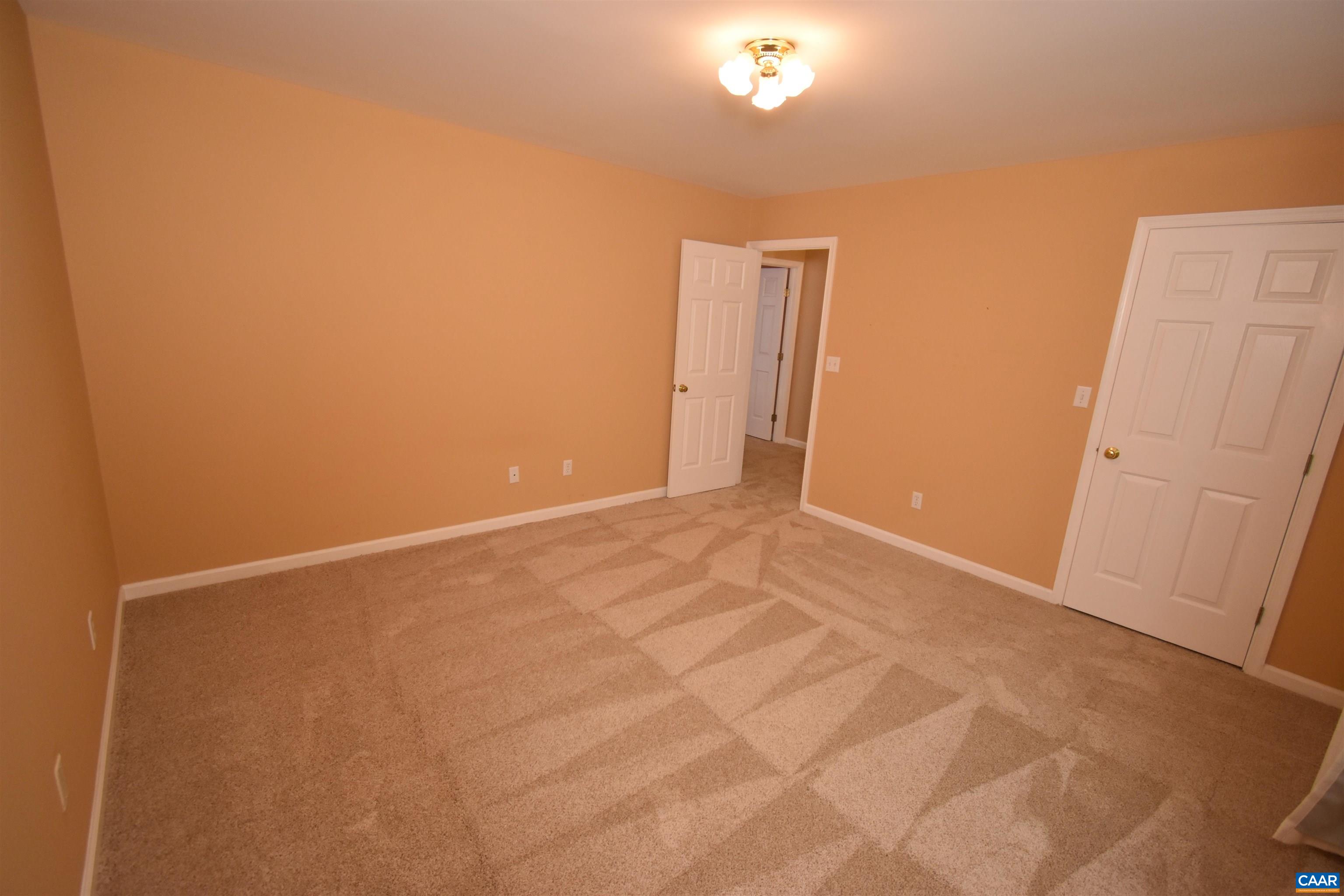 292 CARODON DR
