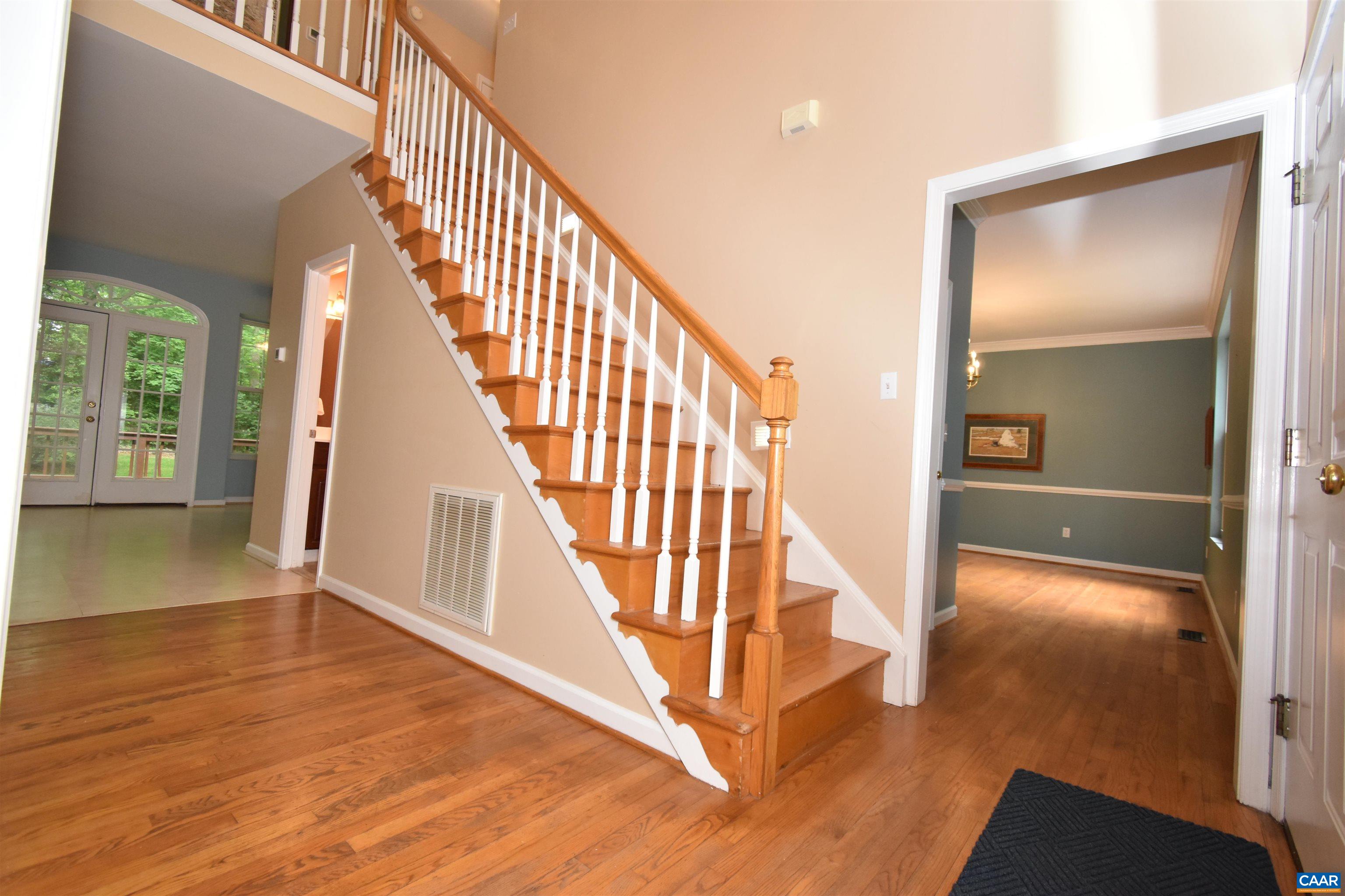 292 CARODON DR