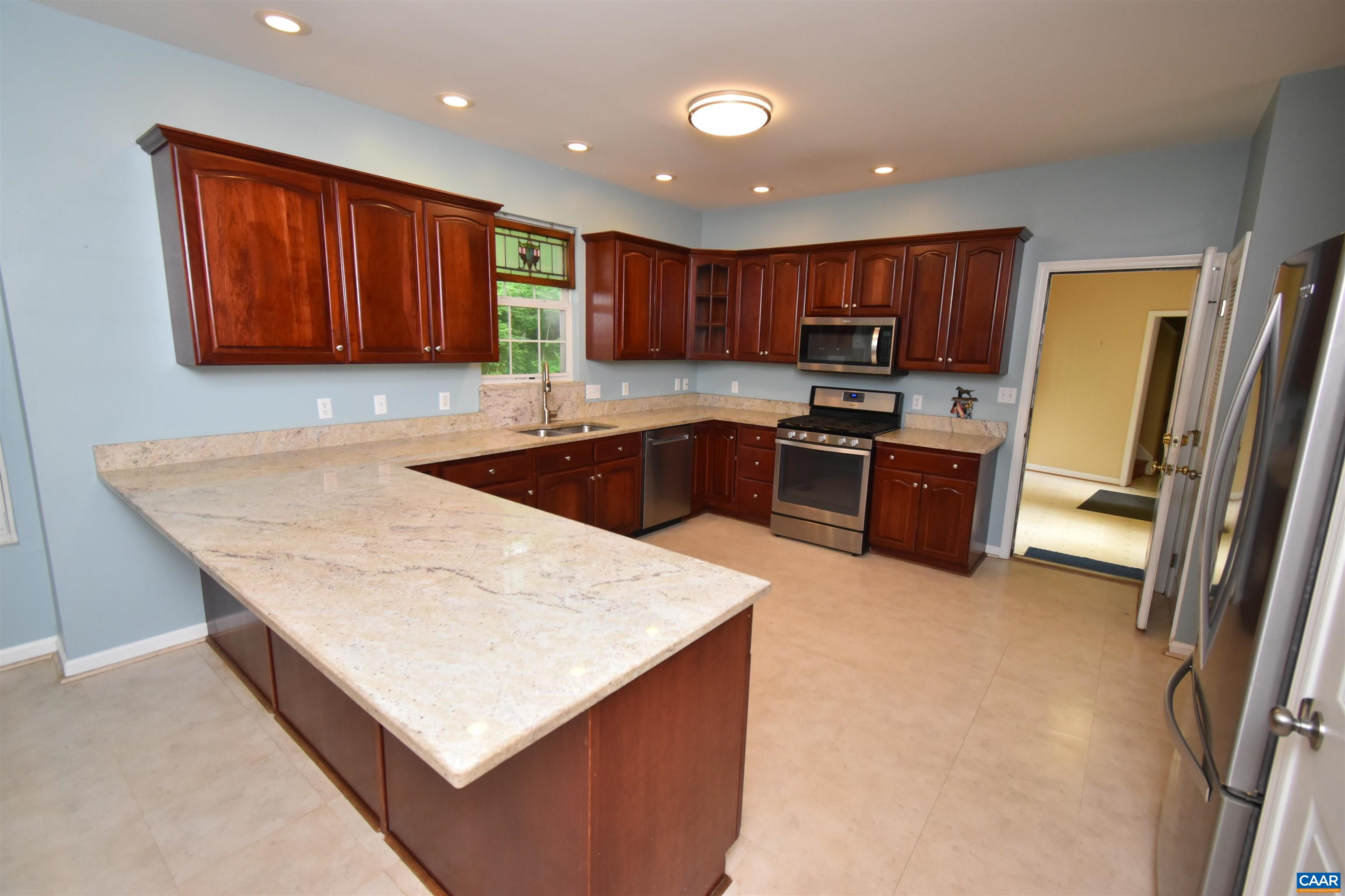 292 CARODON DR