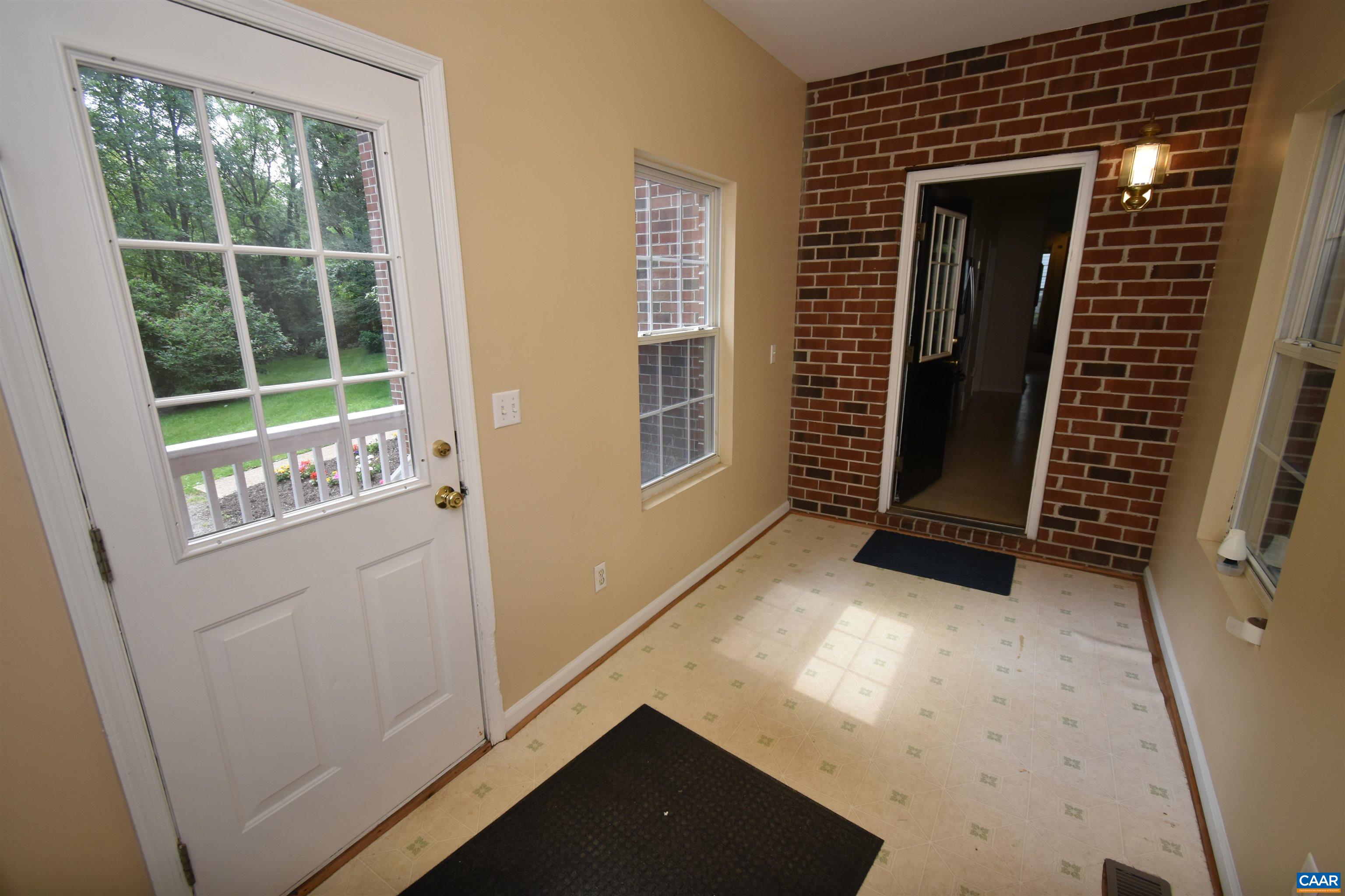 292 CARODON DR