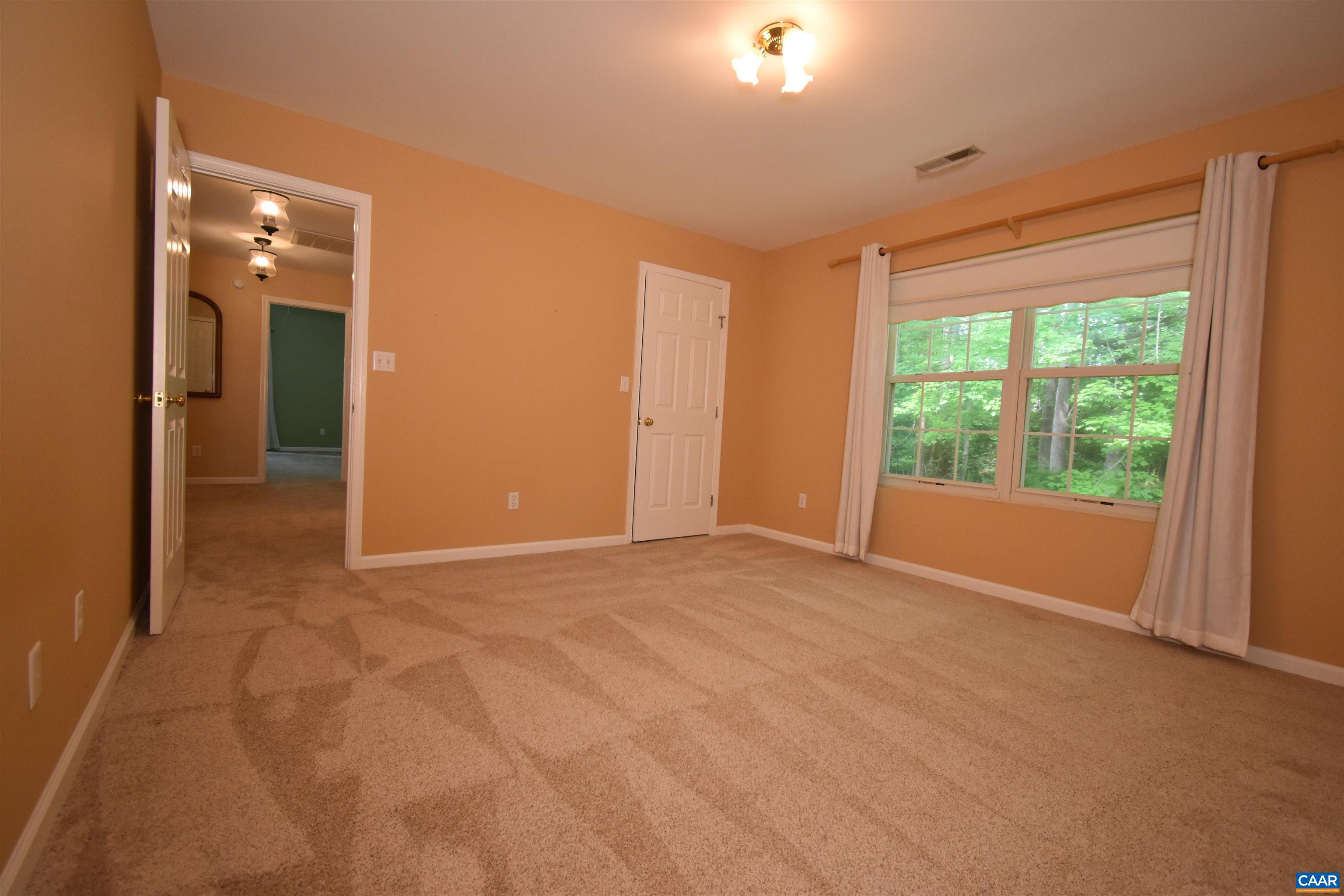 292 CARODON DR