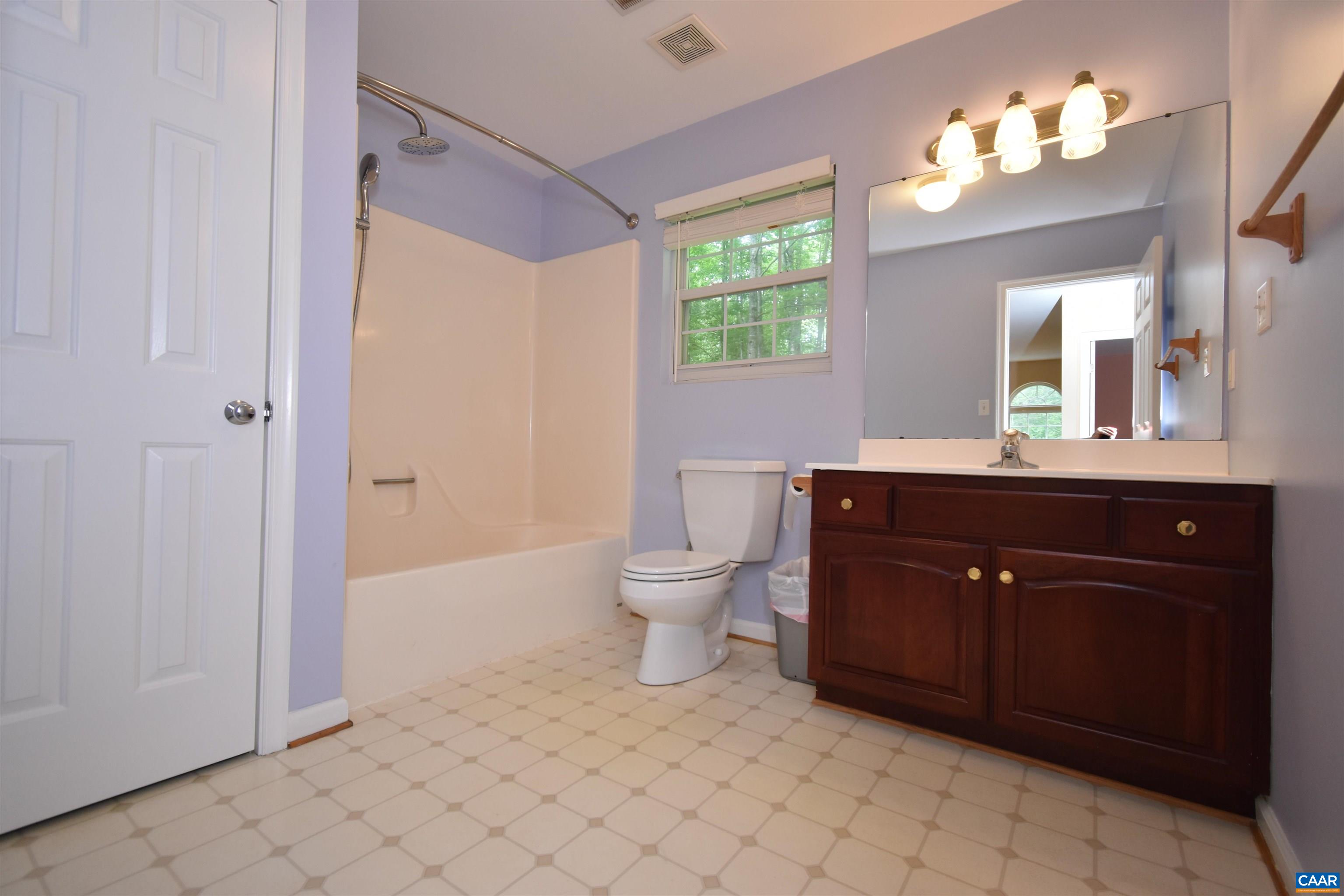 292 CARODON DR