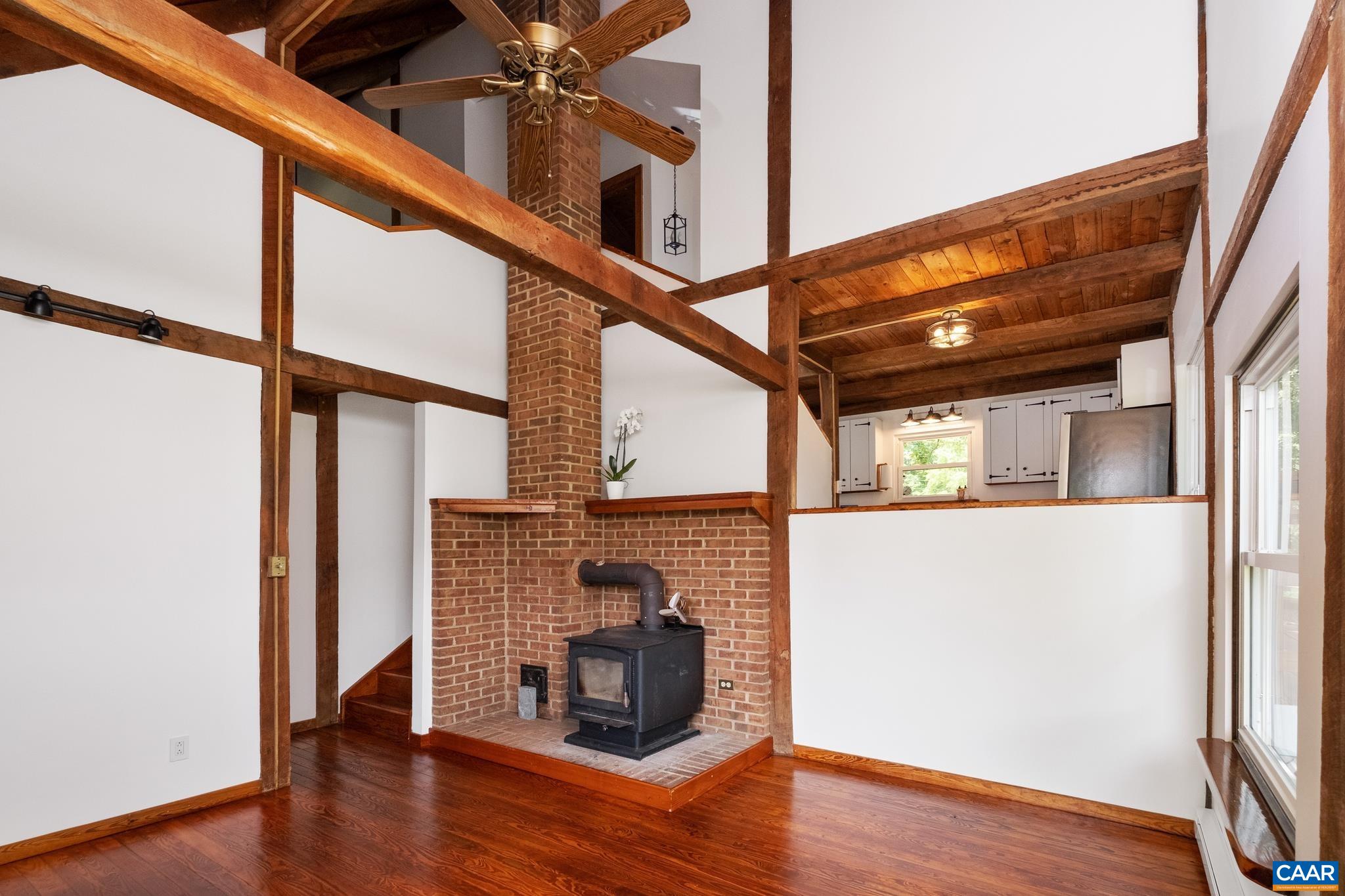 2601 FALLING ROCK DR