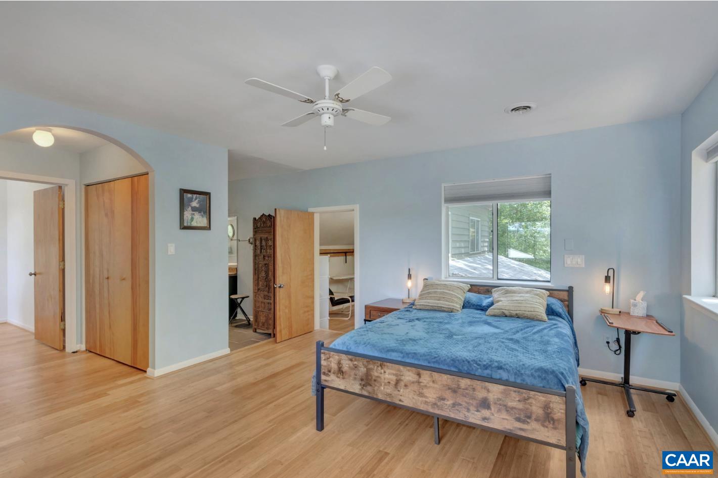 299 HORSLEY LN