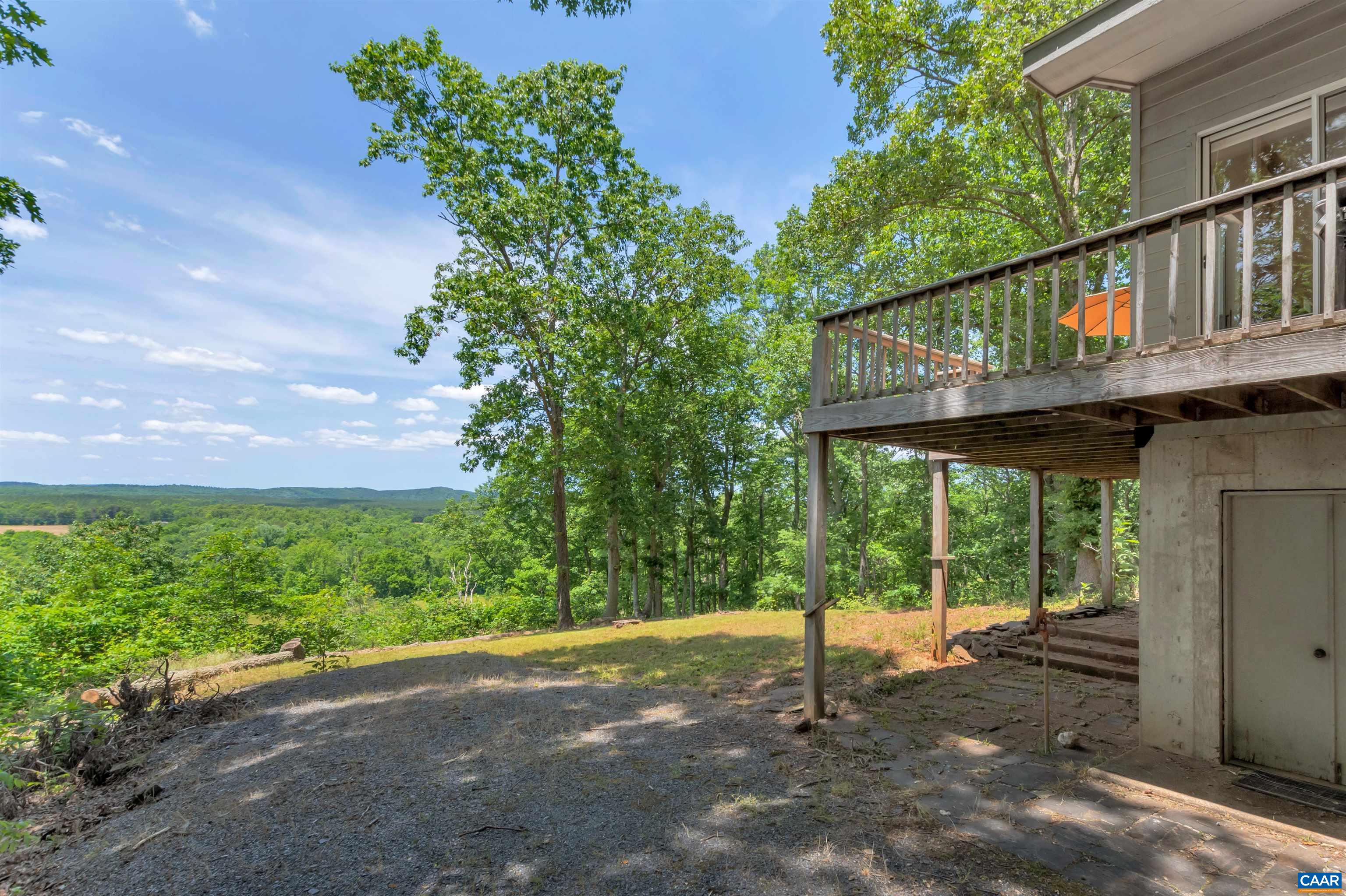 299 HORSLEY LN