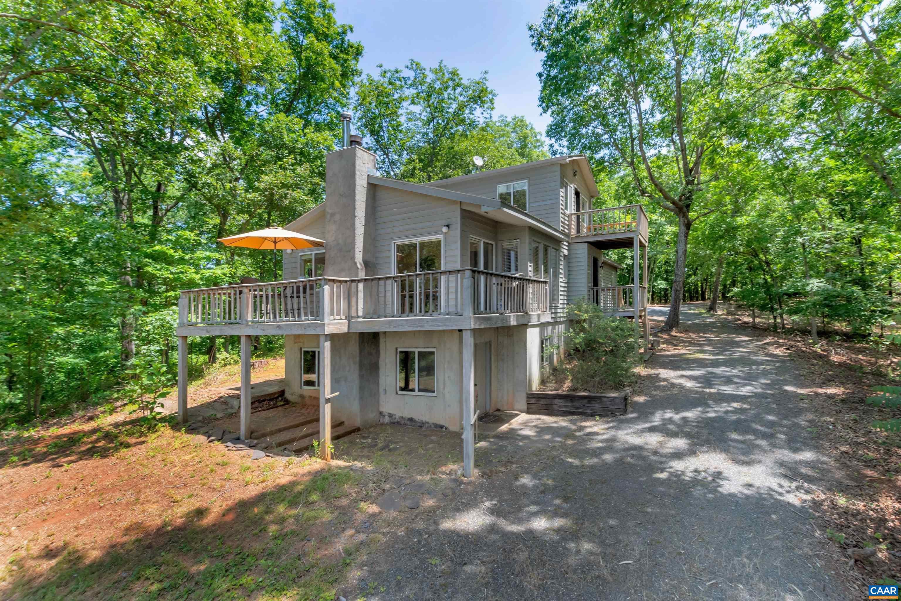 299 HORSLEY LN