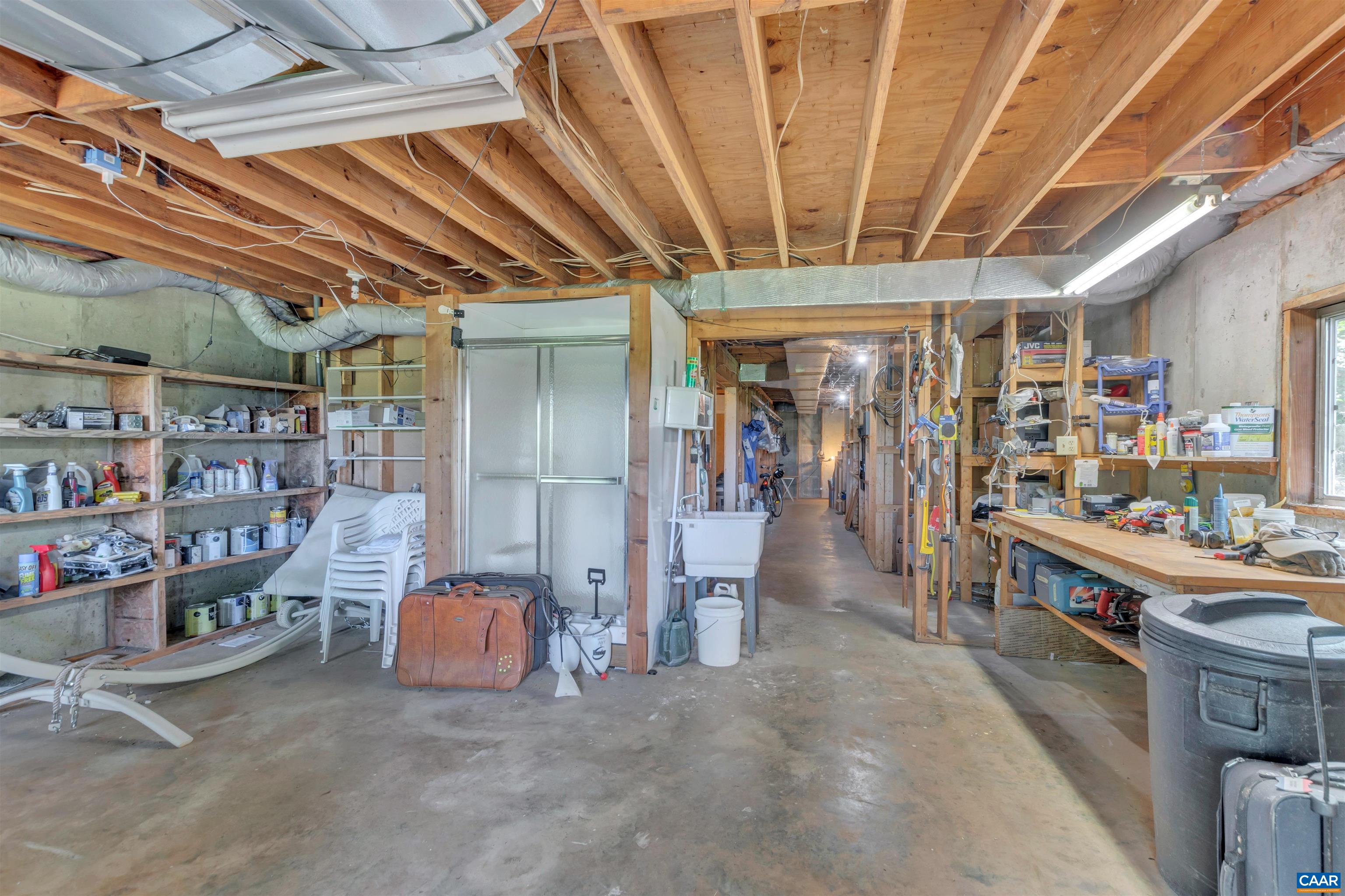 299 HORSLEY LN