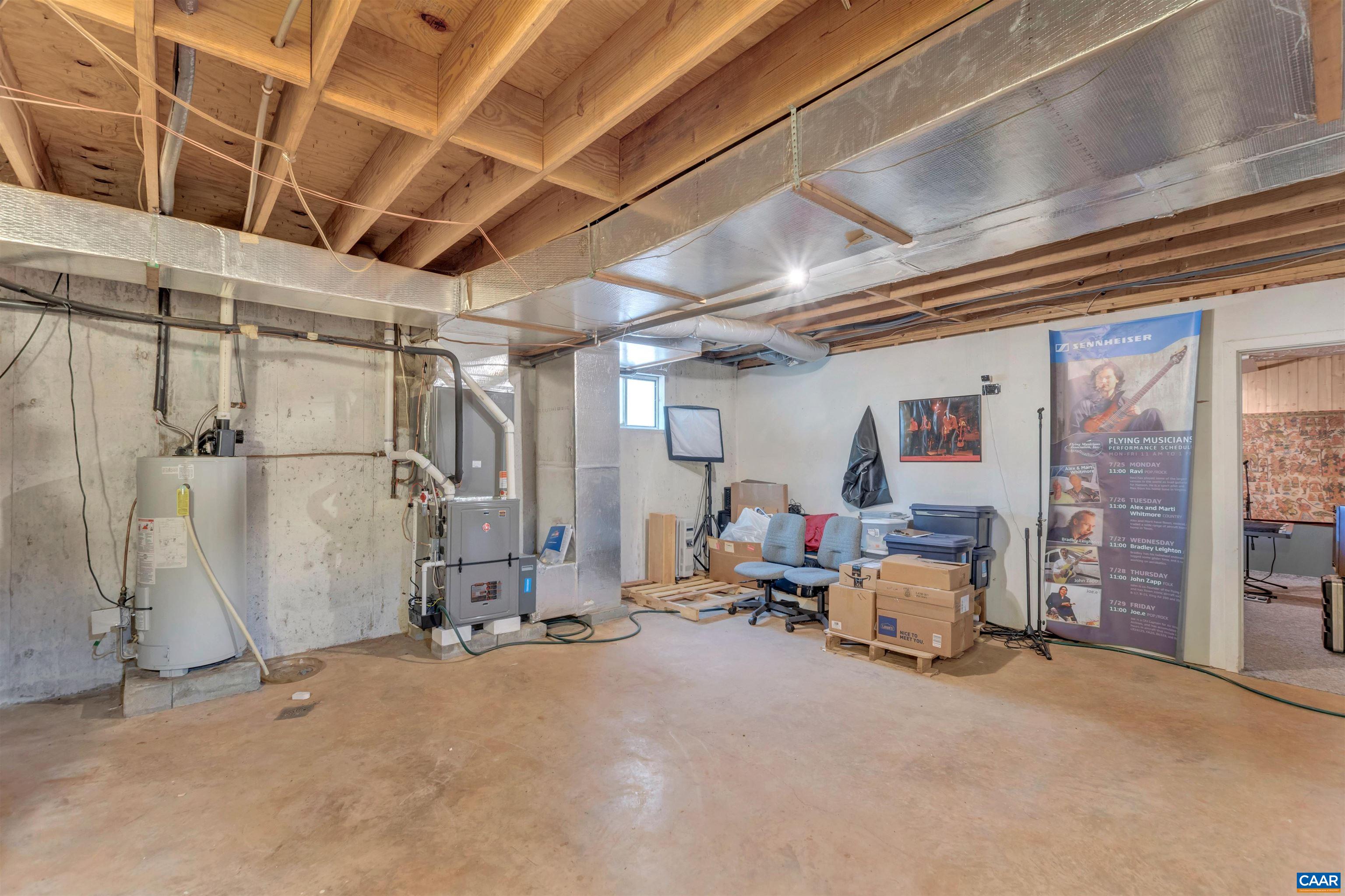 299 HORSLEY LN