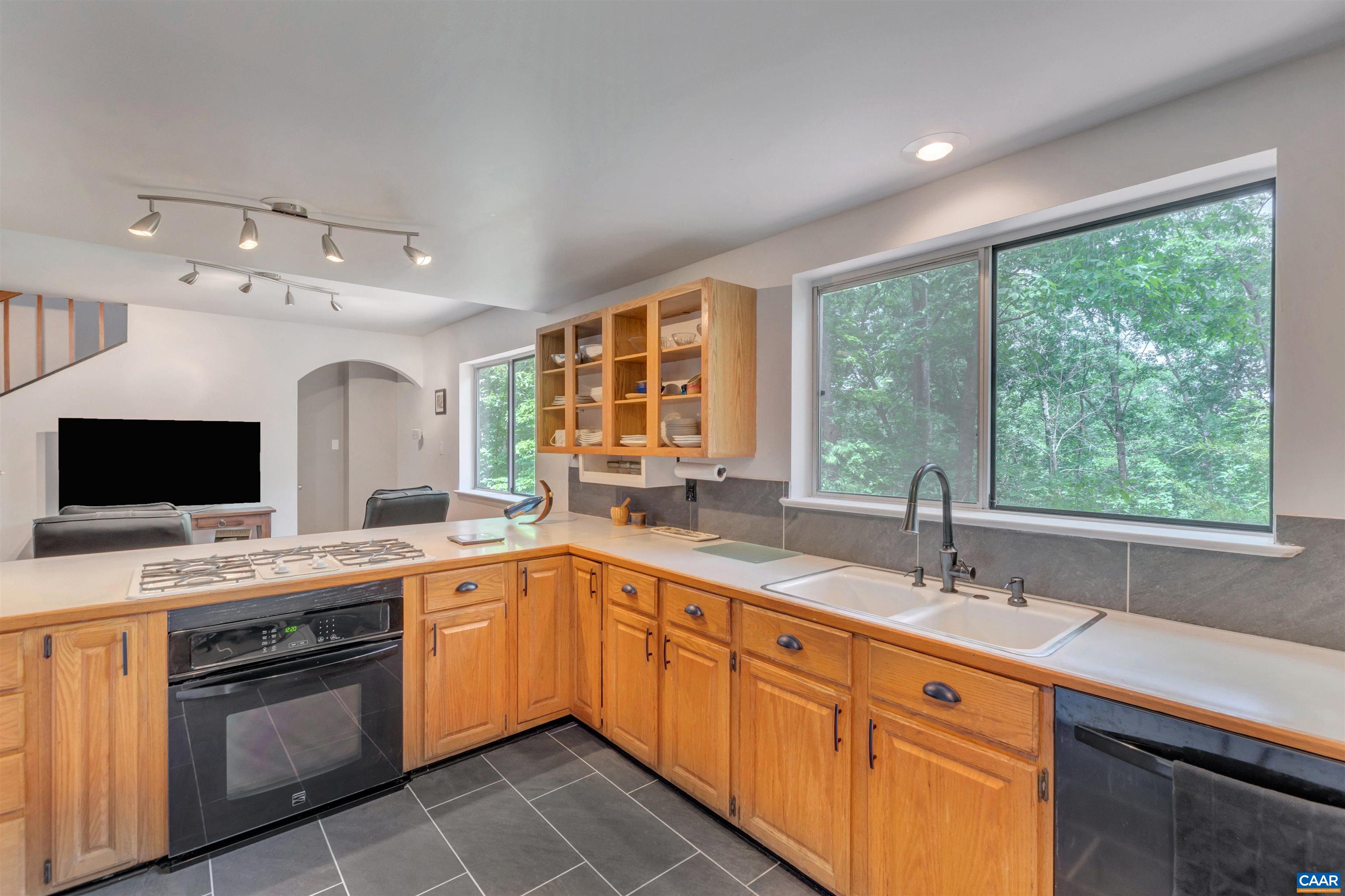 299 HORSLEY LN