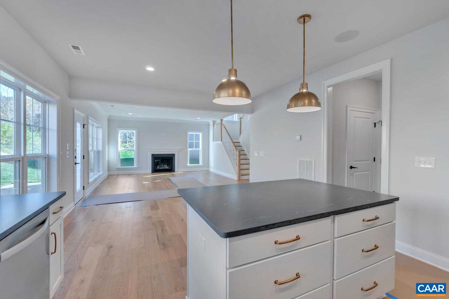 4029 MARIE CURIE CT