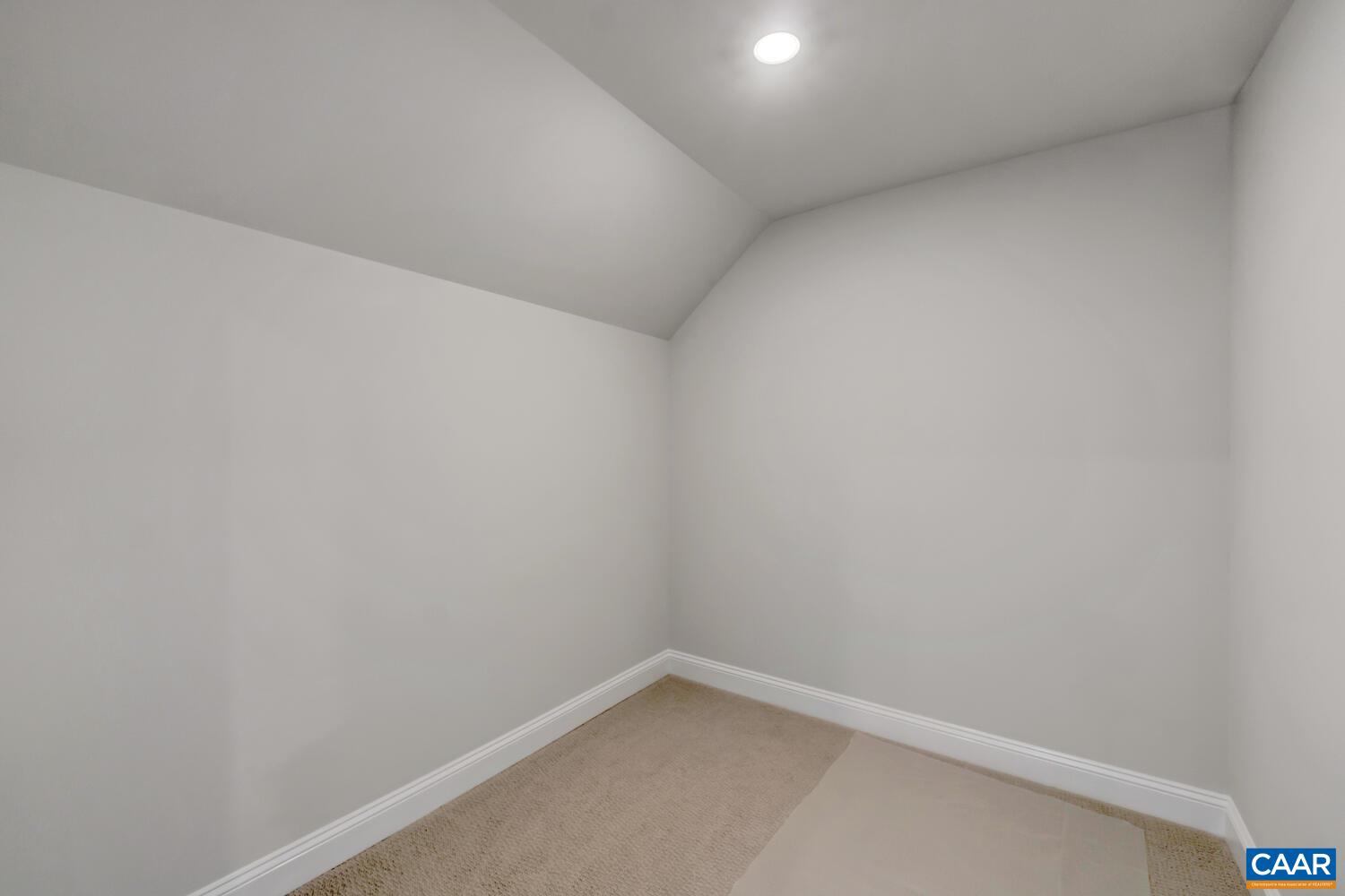 4029 MARIE CURIE CT