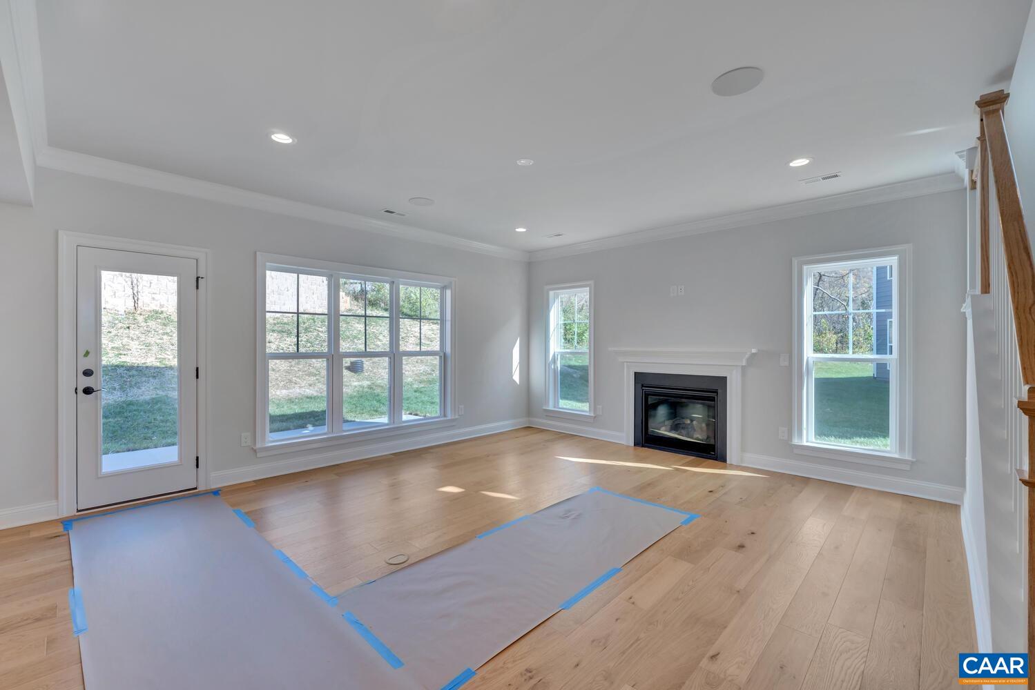 4029 MARIE CURIE CT