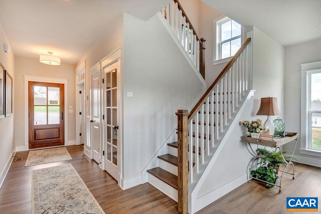 1445 THOMPSON FARM RD