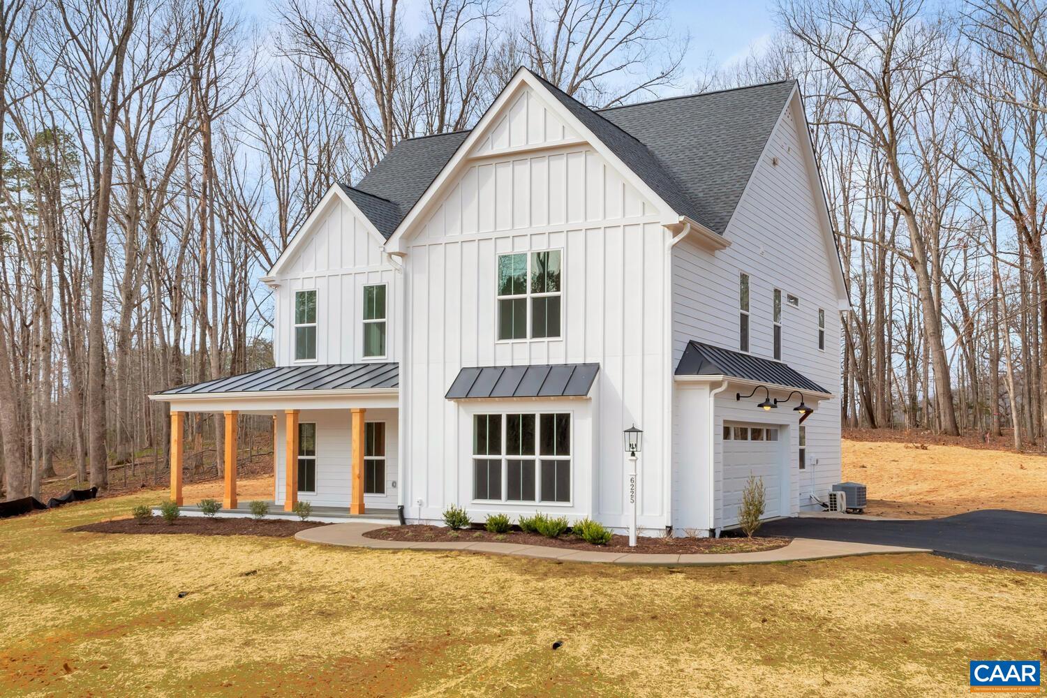 1445 THOMPSON FARM RD