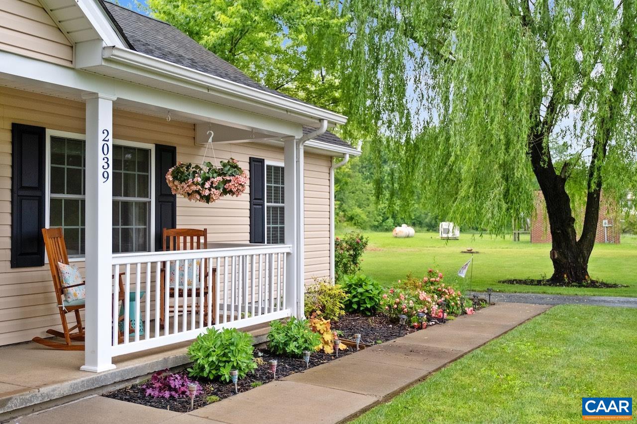 2039 HOWARDSVILLE TPKE