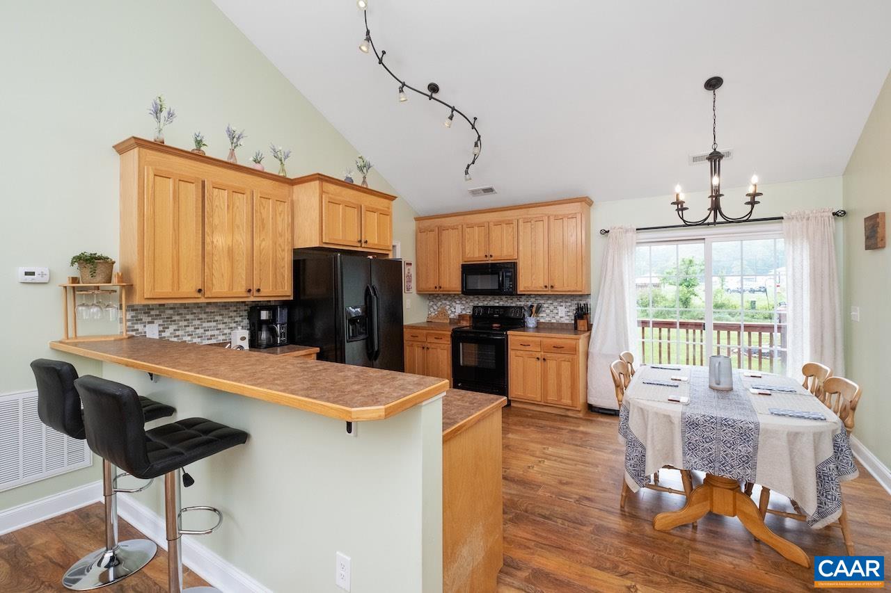 2039 HOWARDSVILLE TPKE