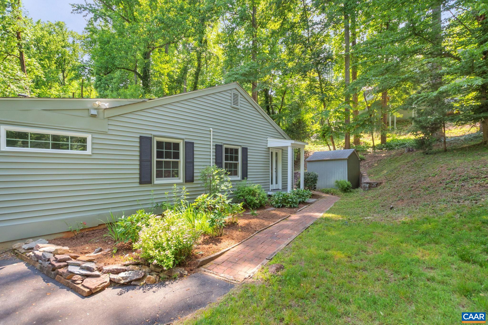 1829 BRANDYWINE DR