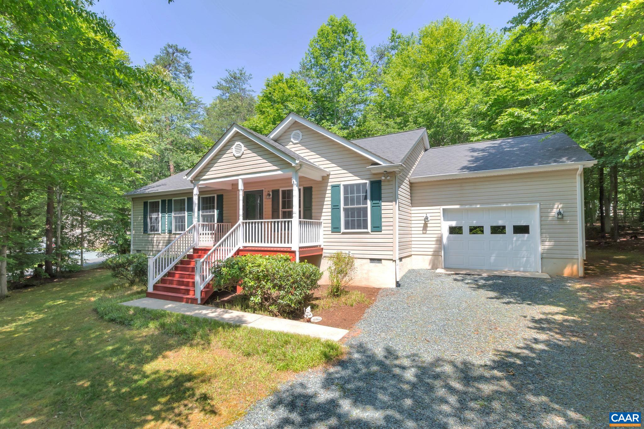 33 JENNINGS DR