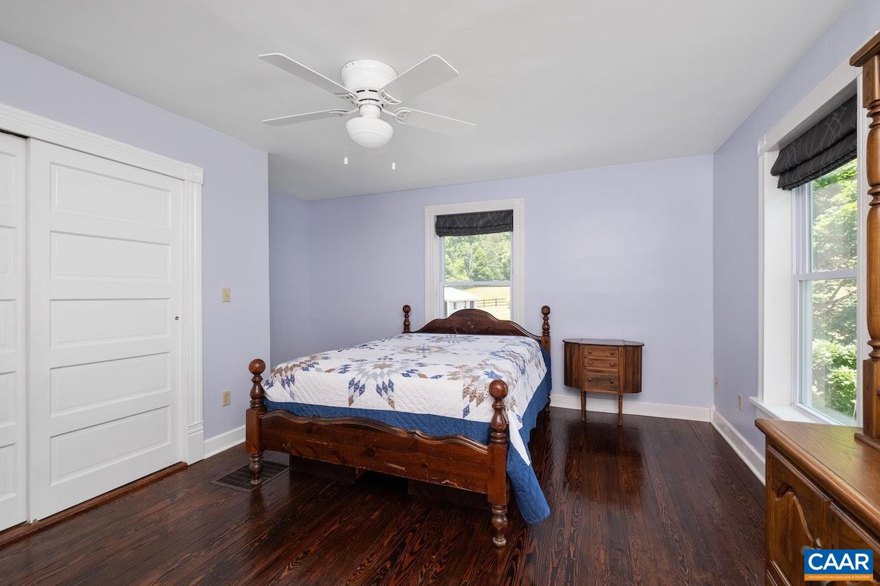 134 POPLAR FLATS RD