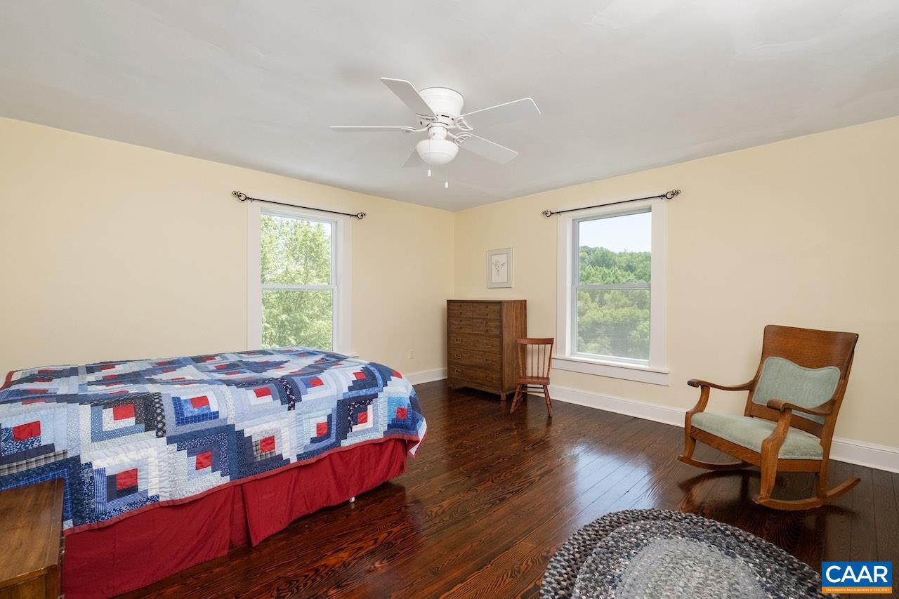 134 POPLAR FLATS RD