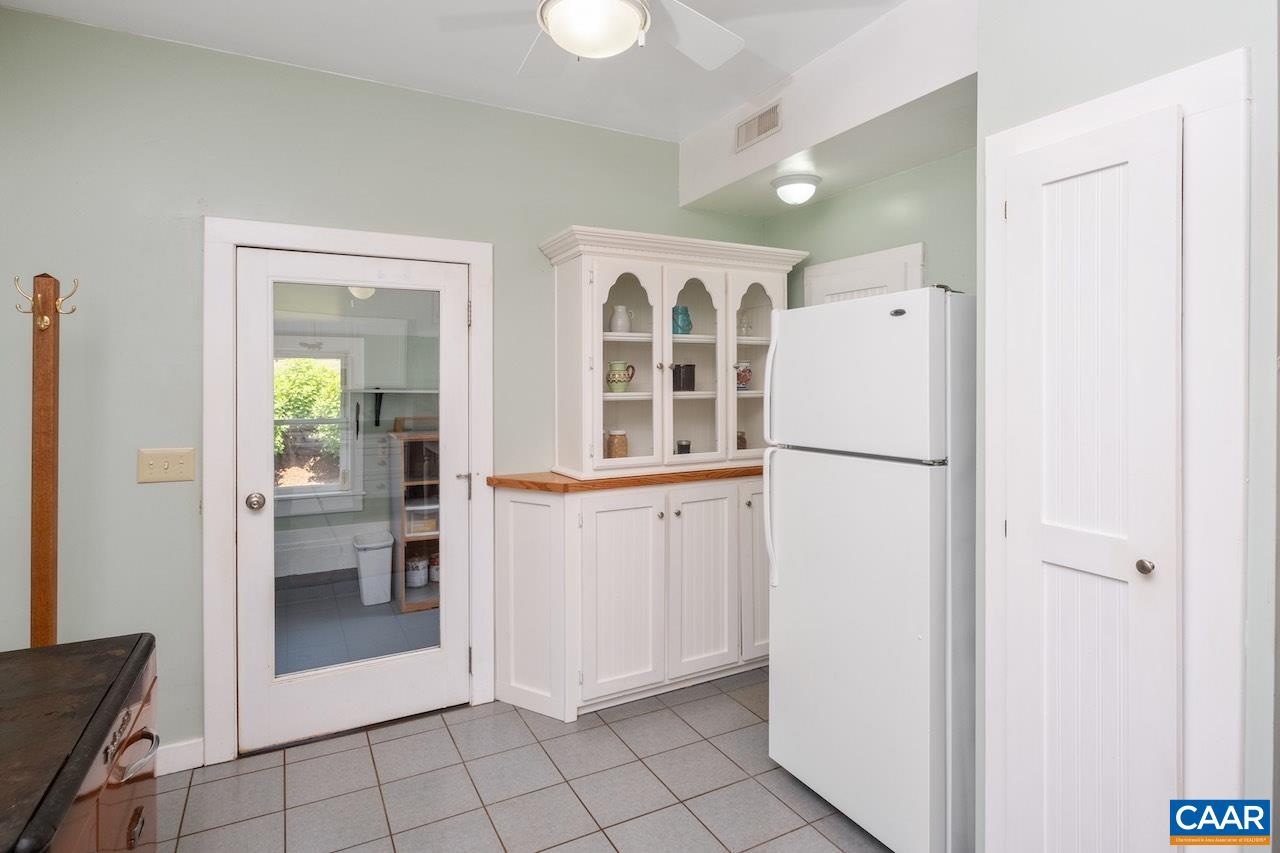 134 POPLAR FLATS RD