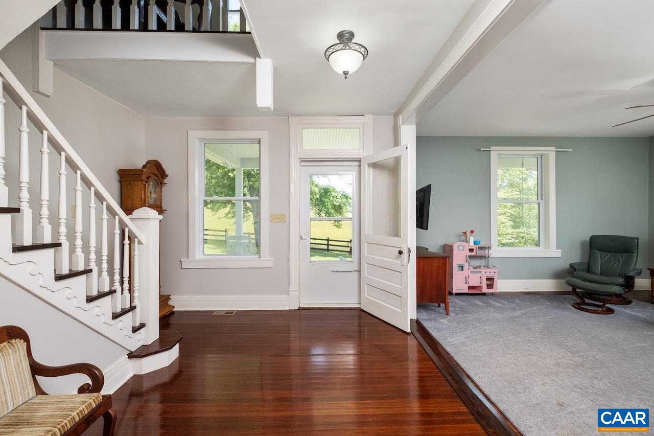 134 POPLAR FLATS RD