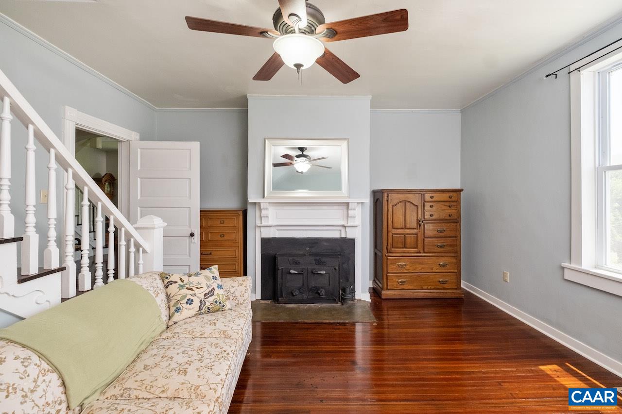 134 POPLAR FLATS RD