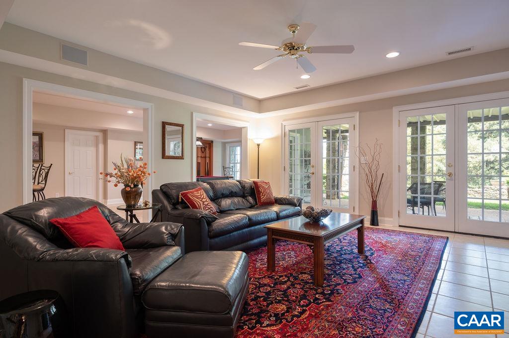 3470 ROCKS MILL LN