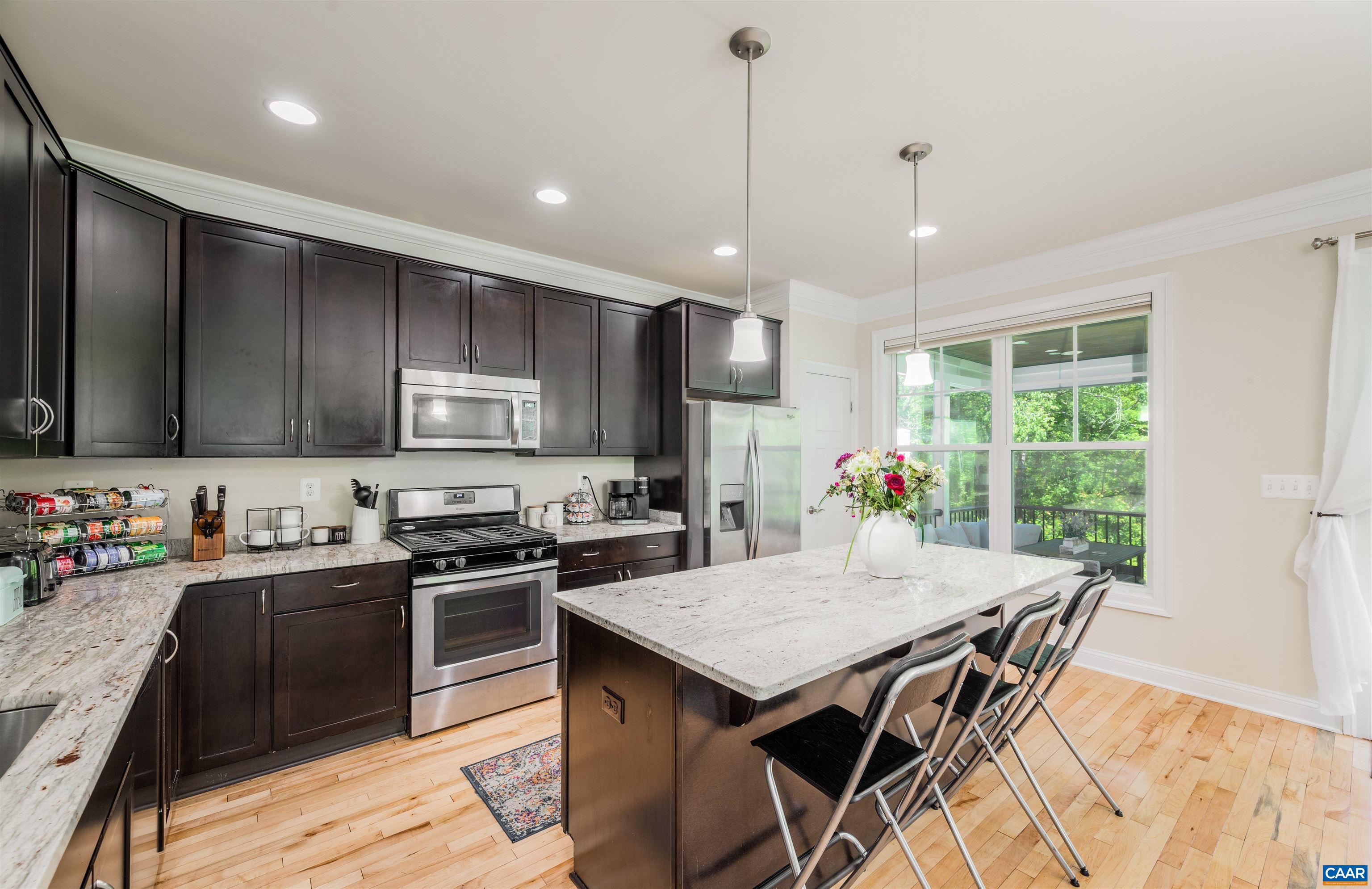 2940 TEMPLEHOF CT