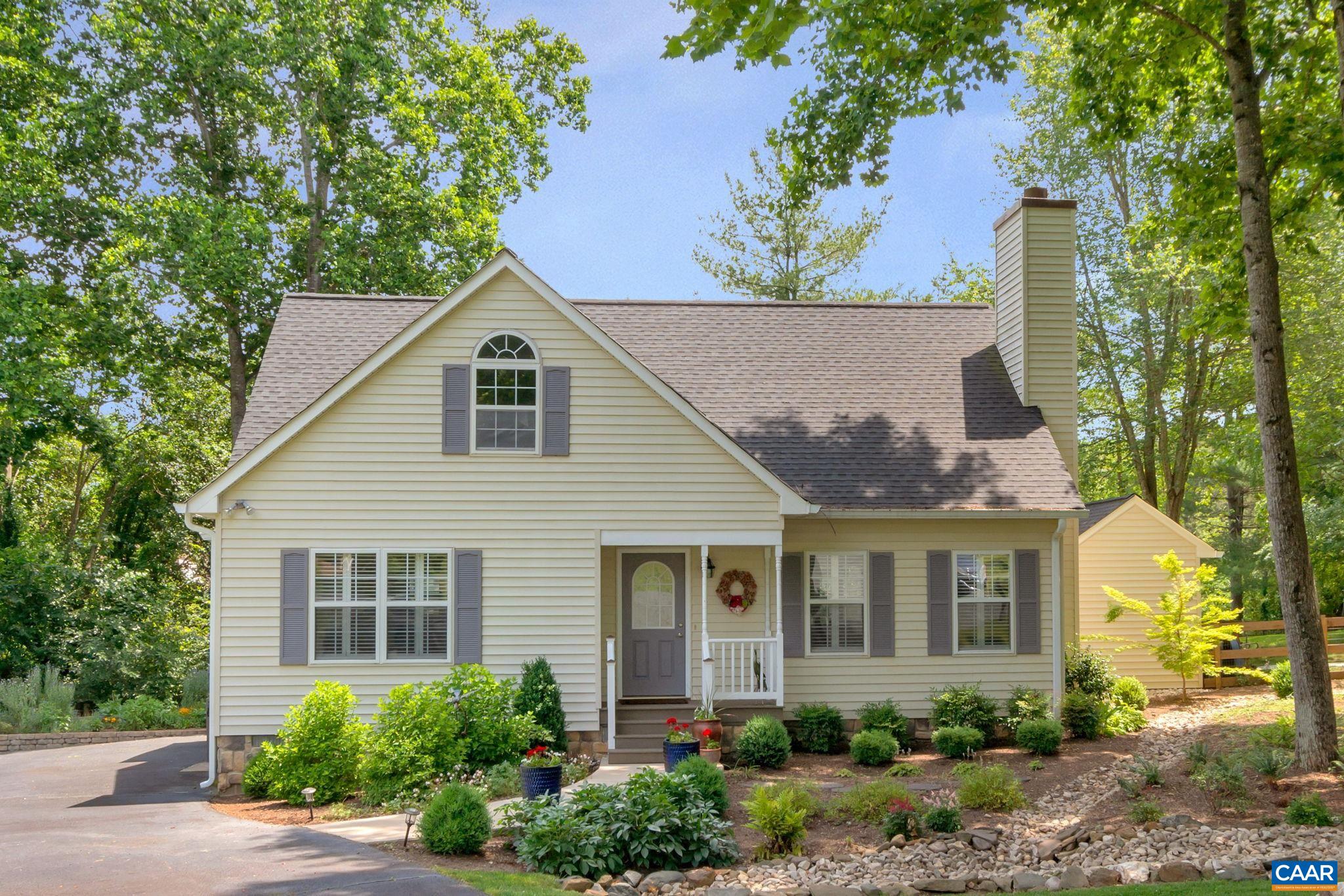 161 LARKSPUR CT