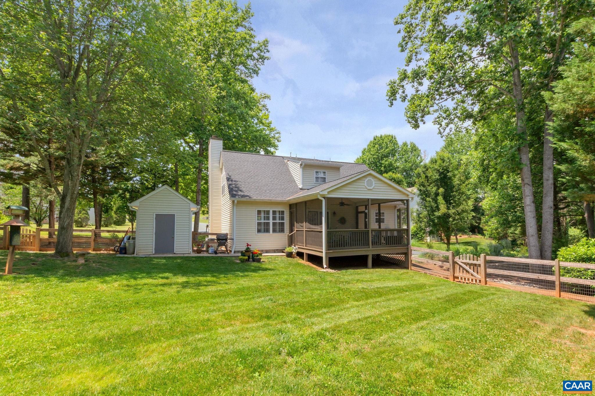 161 LARKSPUR CT