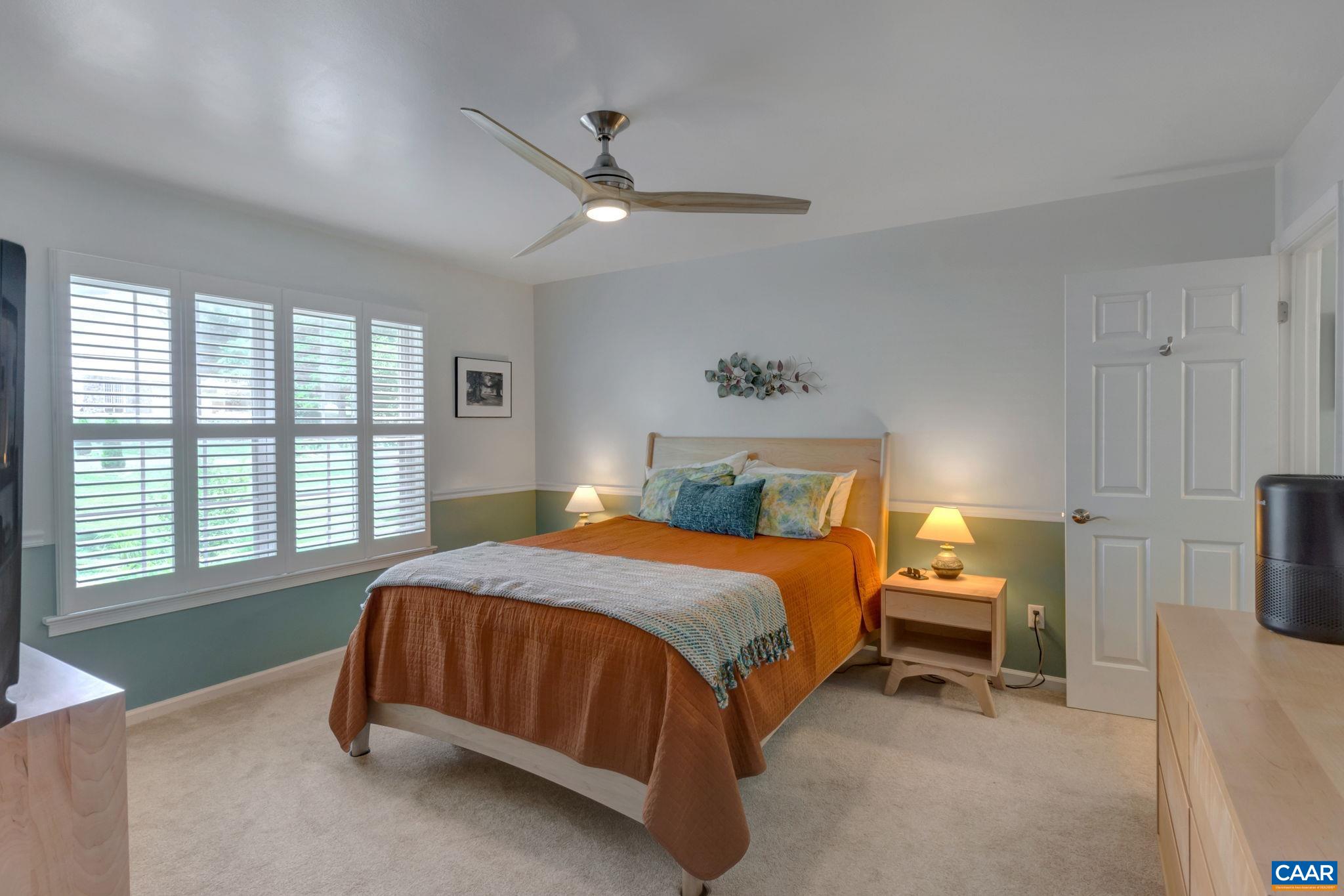 161 LARKSPUR CT